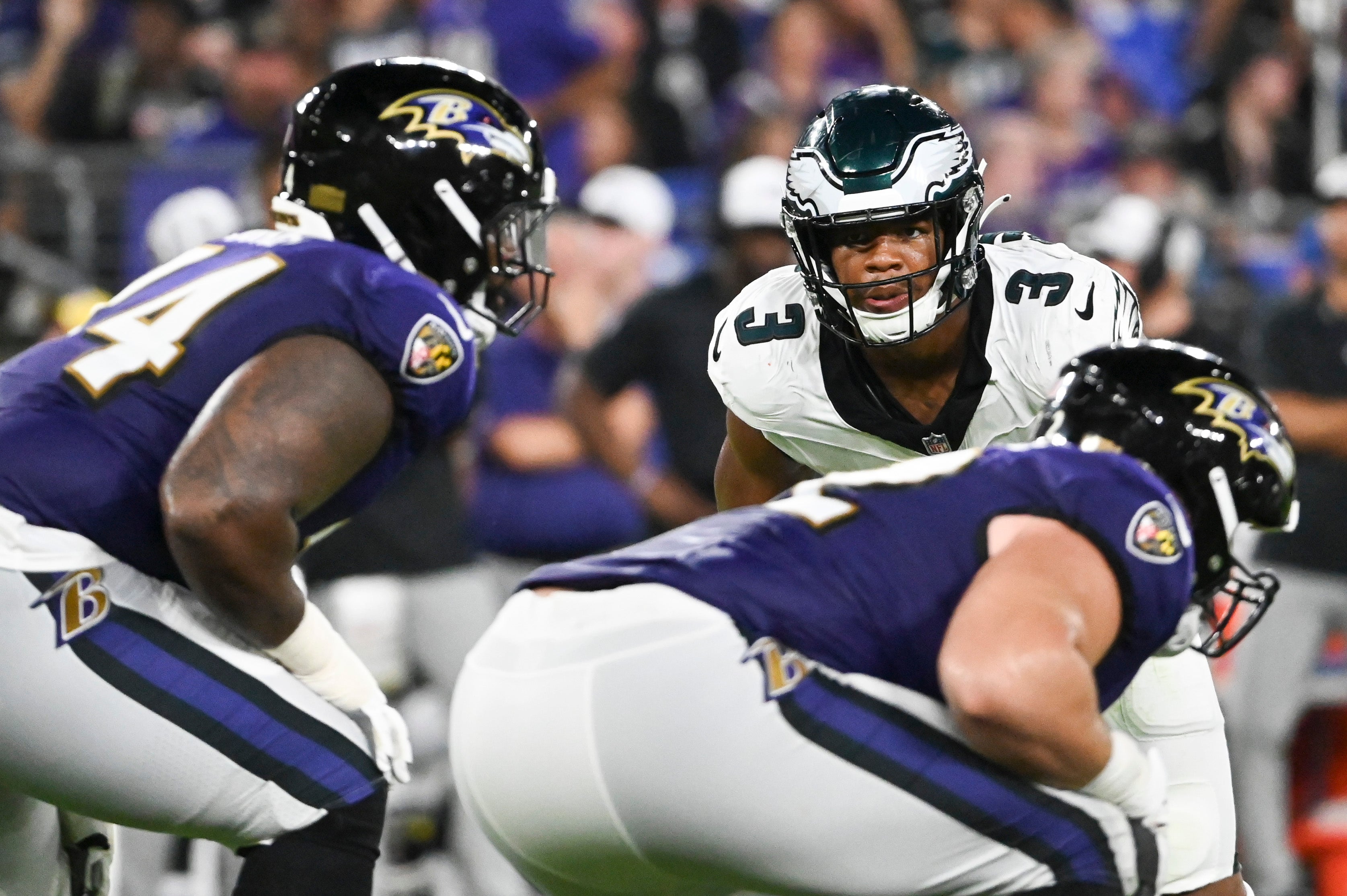 Philadelphia Eagles linebacker Nolan Smith Jr. (3) looks into the backfield prior to the snap during the second quarter of a preseason game against the Baltimore Ravens at M&T Bank Stadium.