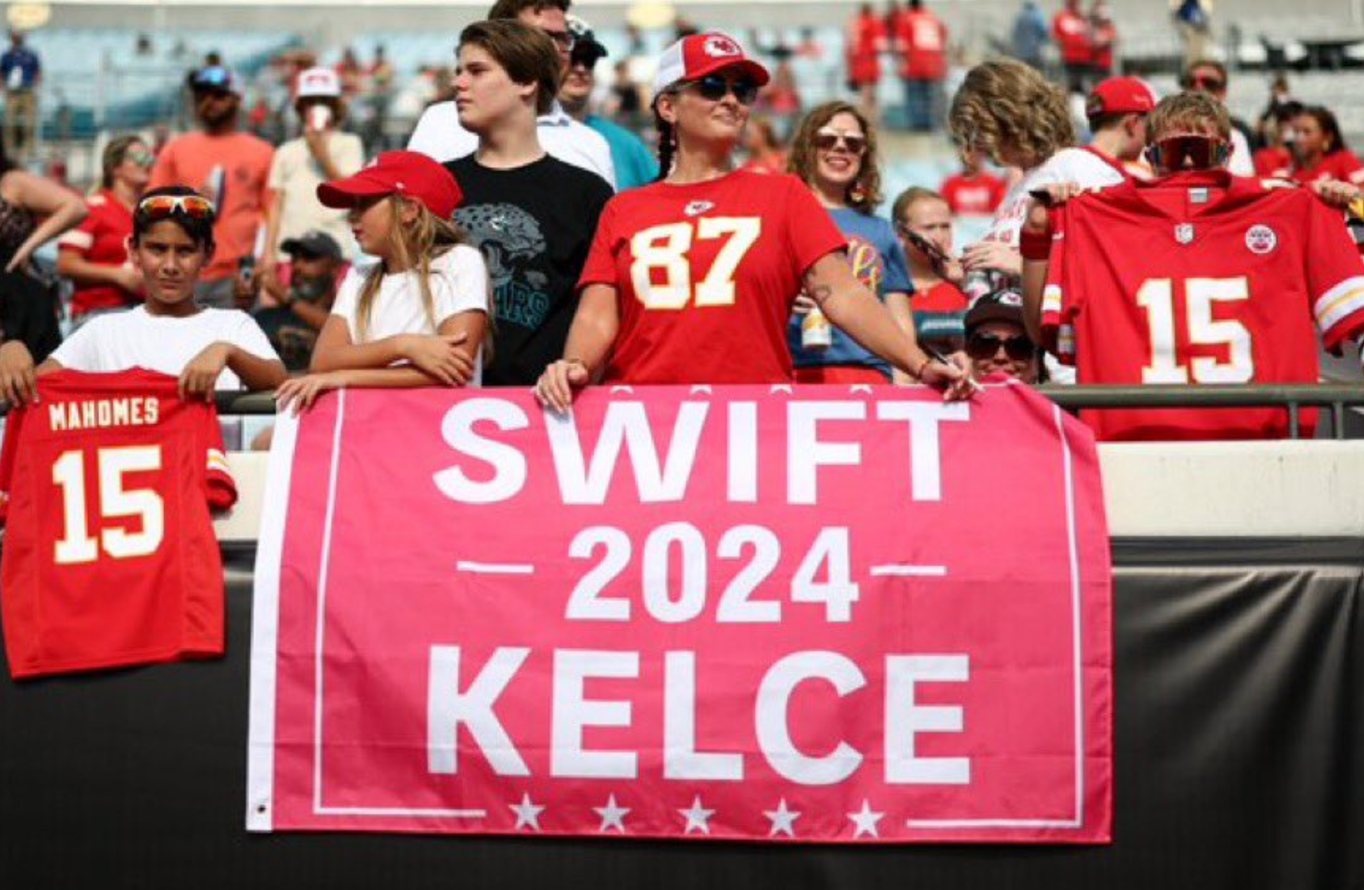 Taylor Swift, Travis Kelce poster at Chiefs-Jaguars preseason game.