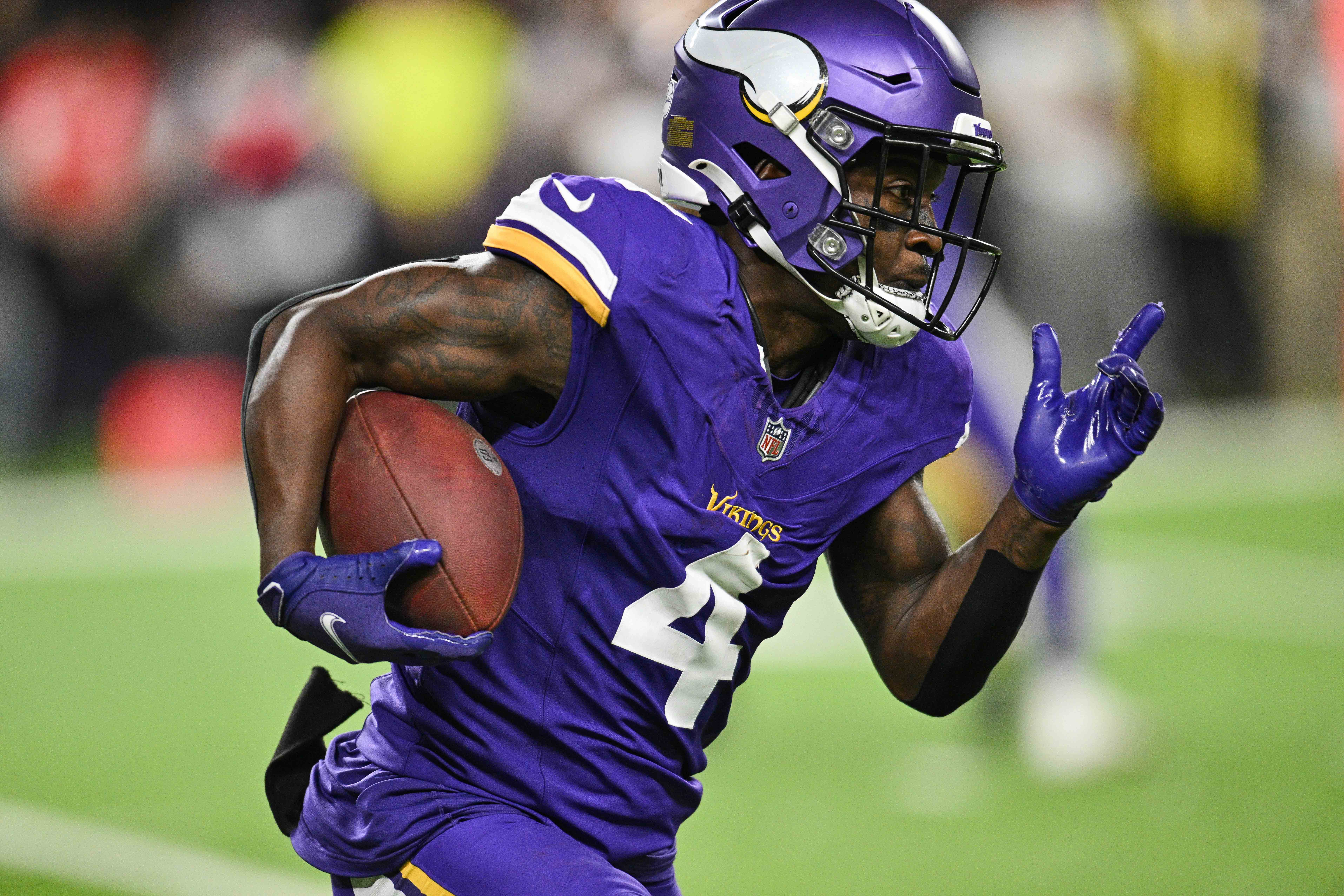 Brandon Powell Vikings