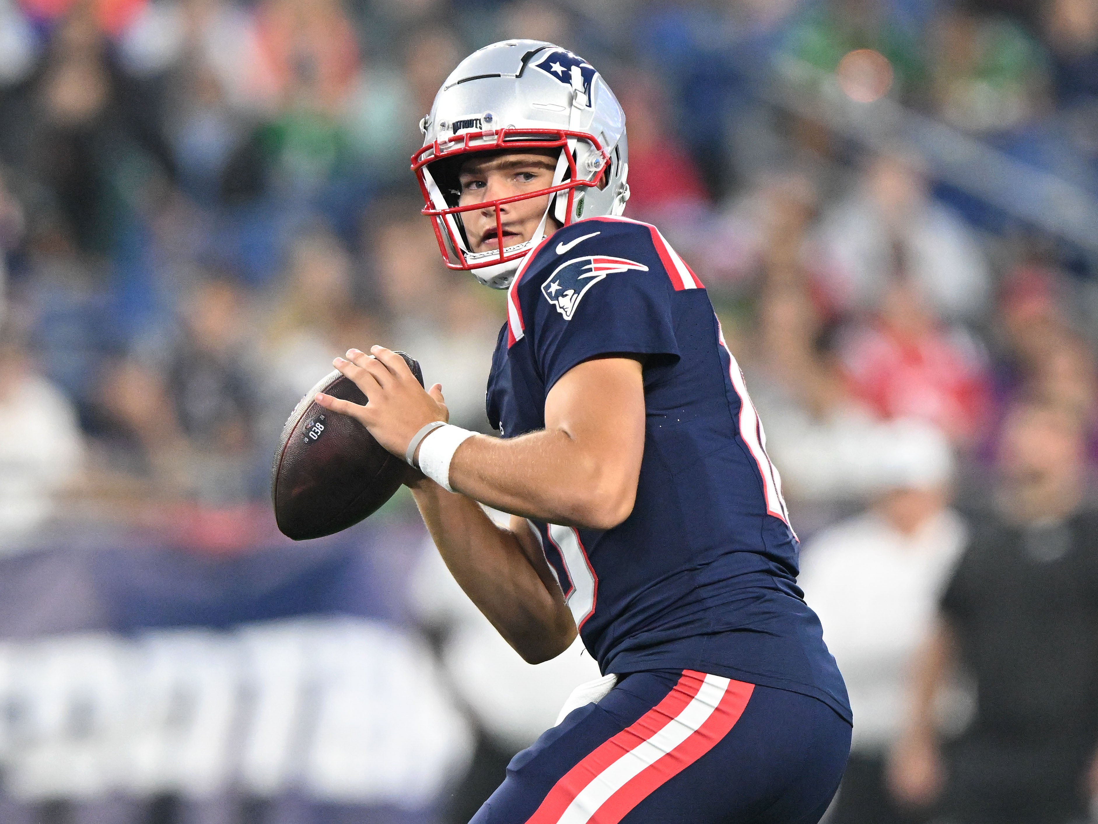 Aug 15, 2024; Foxborough, Massachusetts, USA; New England Patriots quarterback Drake Maye (10) looks to throw against the Philadelphia Eagles during the first half at Gillette Stadium.