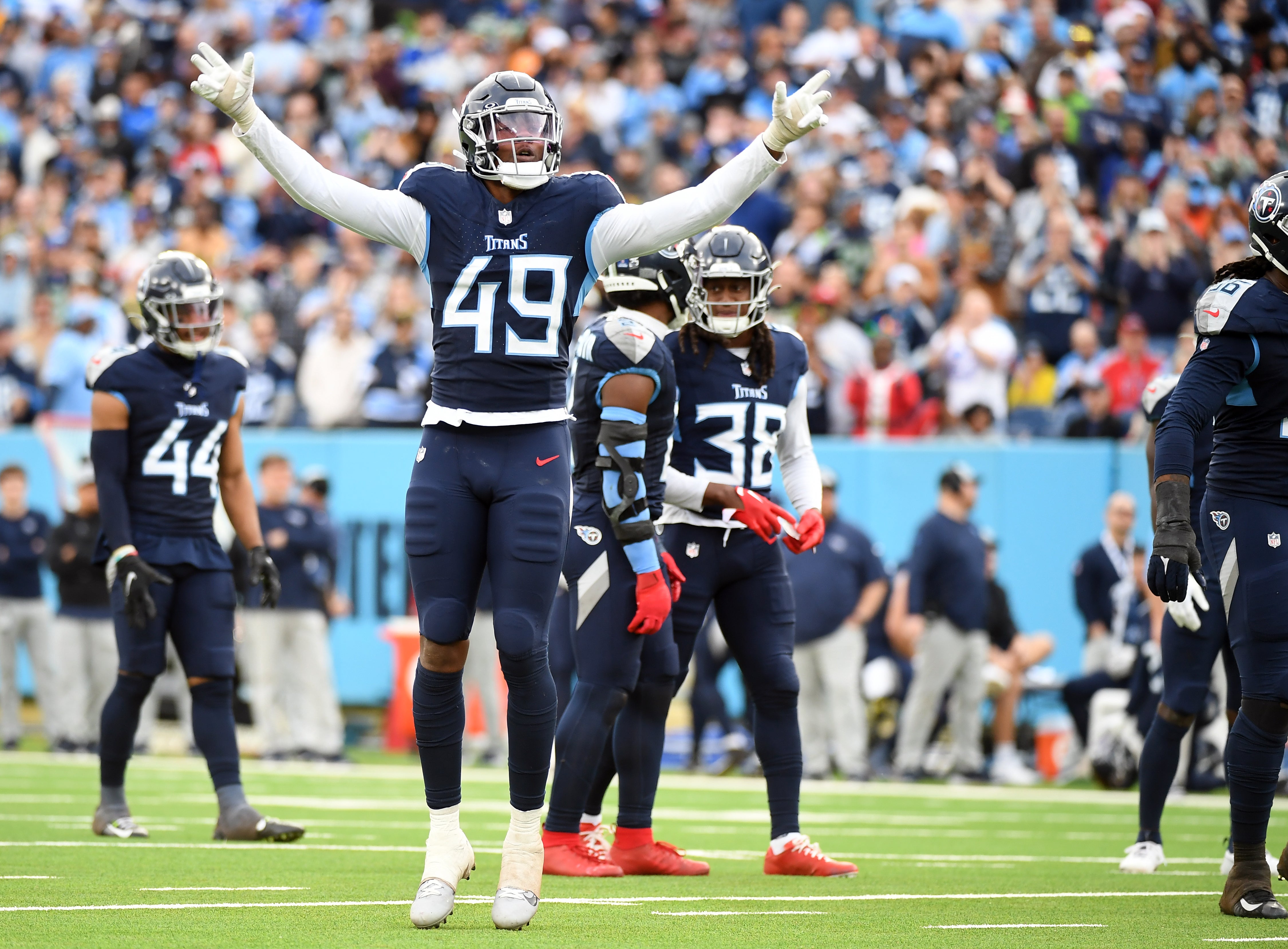 Adren Key, Tennessee Titans edge defender