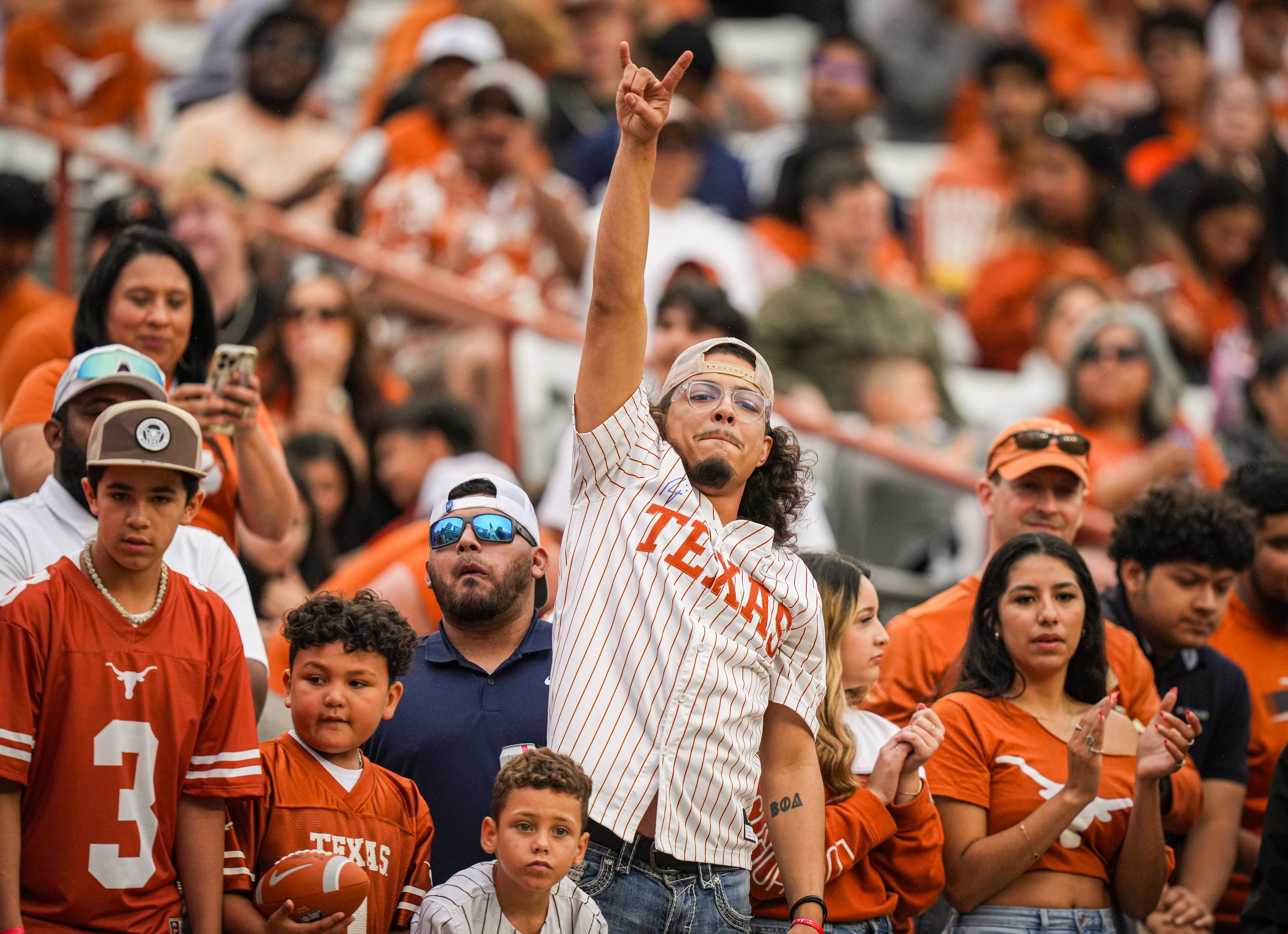 Texas Longhorns fans