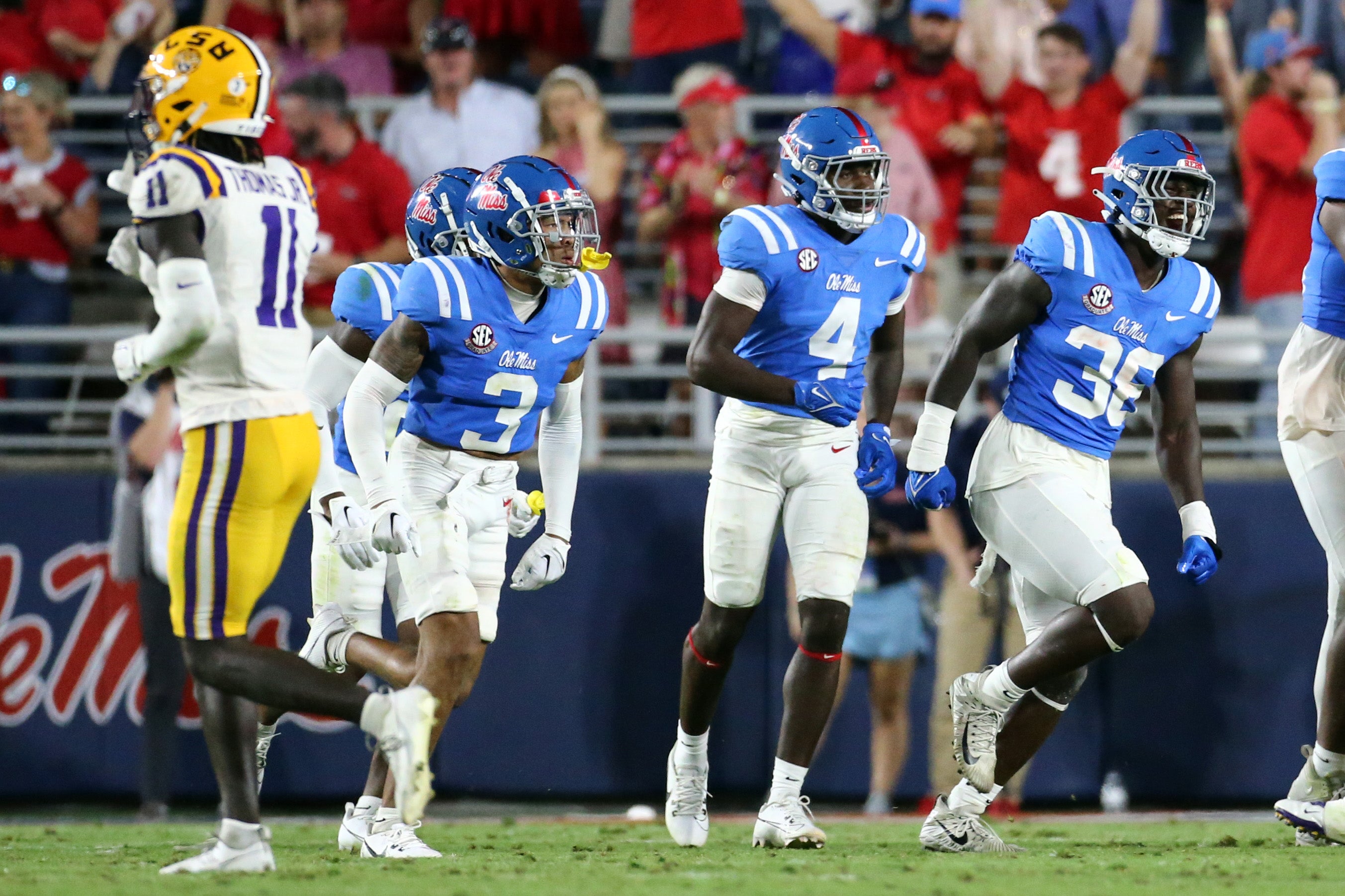 Suntarine Perkins and company for Ole Miss