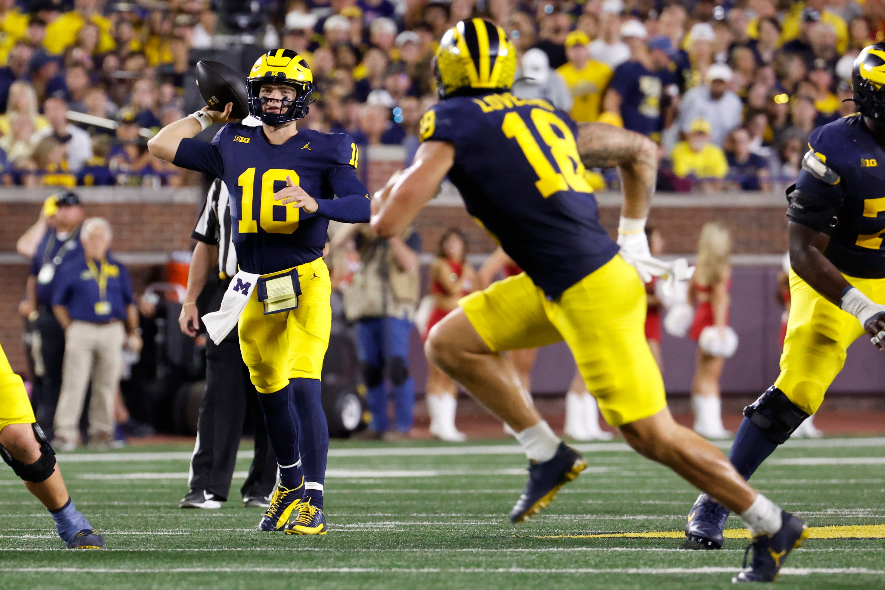 Davis Warren targets Colston Loveland for Michigan