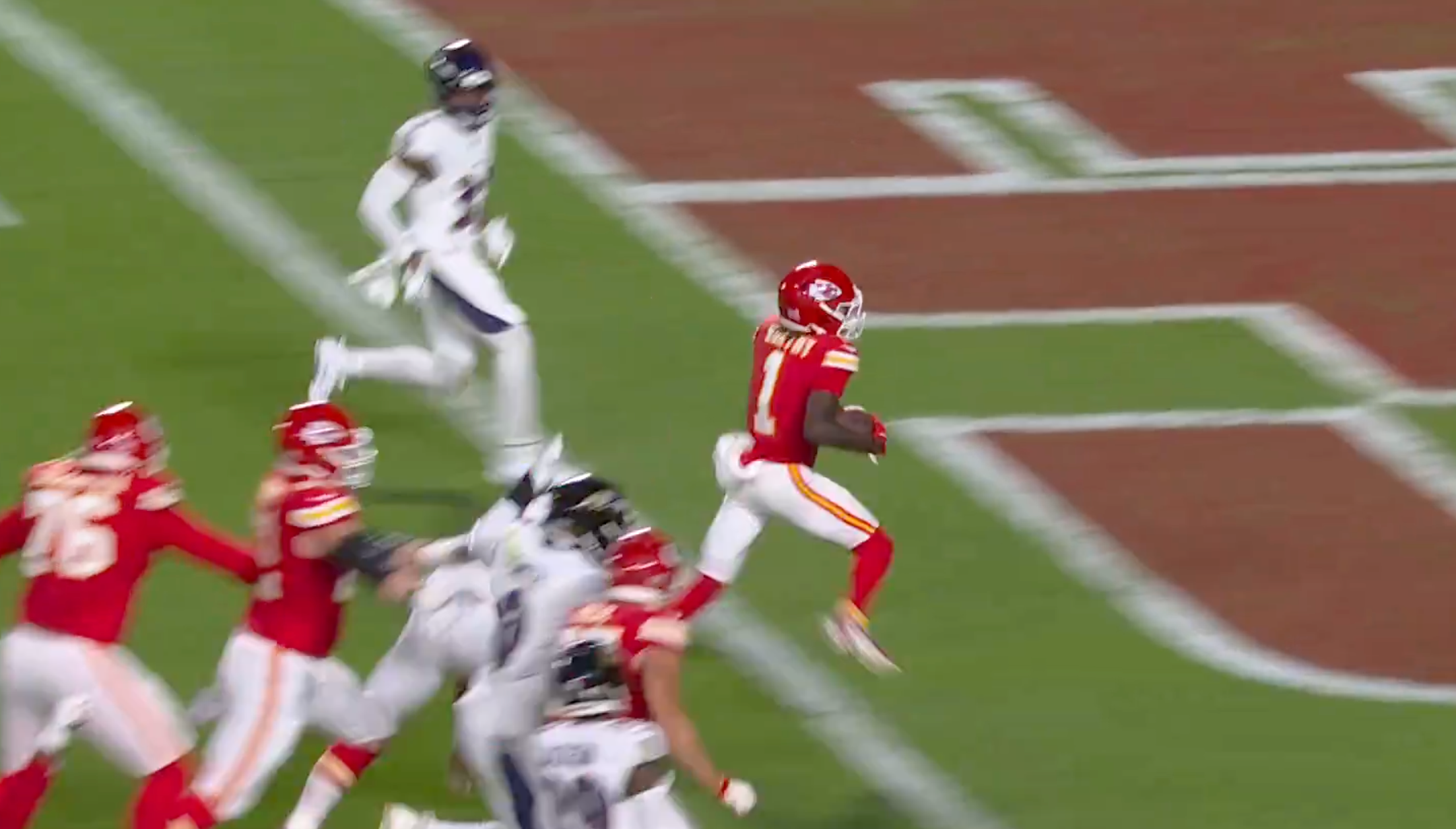Xavier Worthy scores first NFL touchdown in Kansas City Chiefs season opener against Baltimore Ravens.