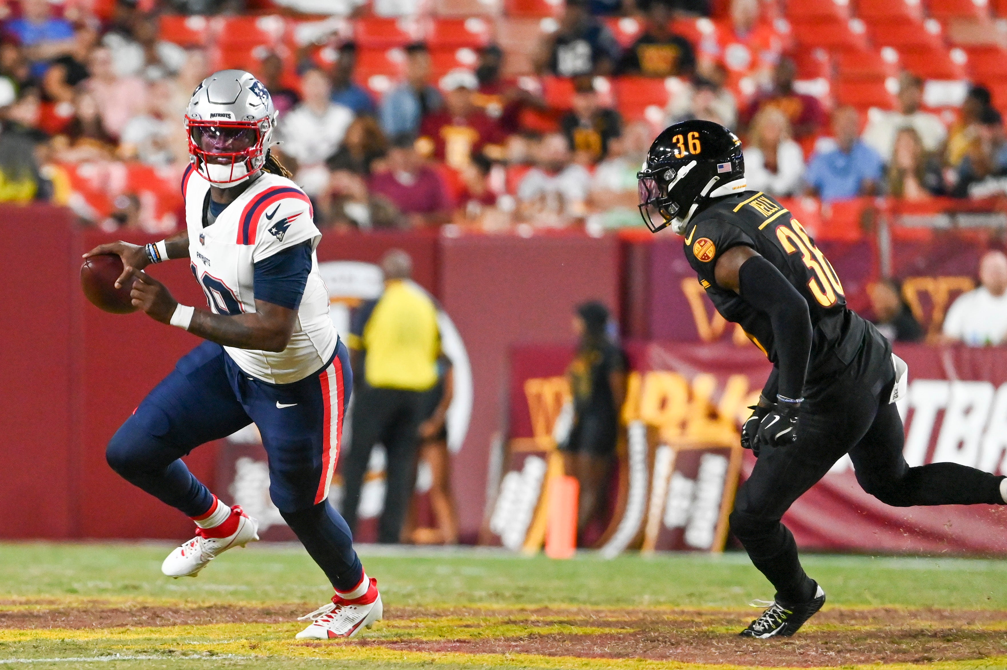 Commanders Kyu Blu Kelly