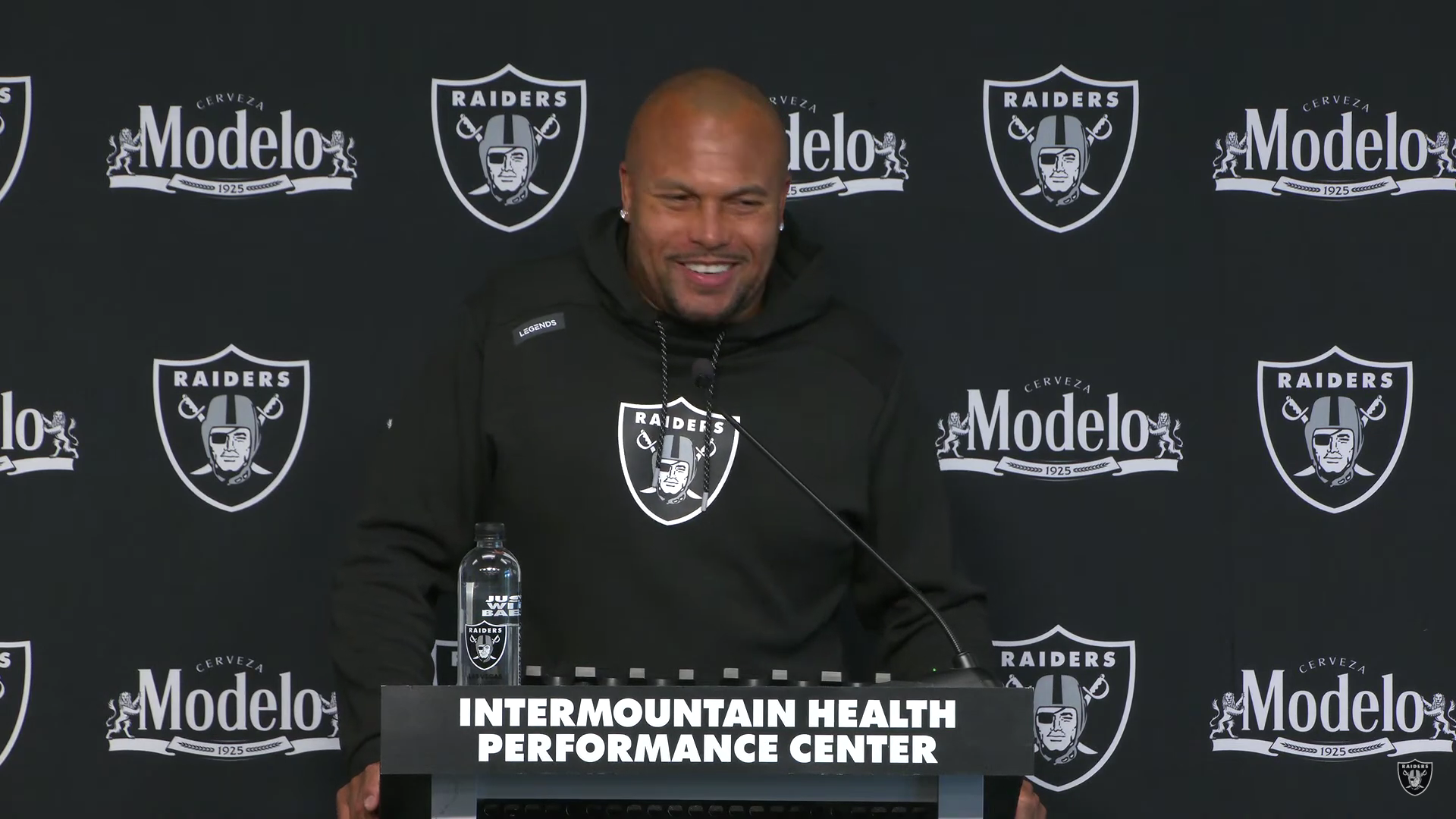 Las Vegas Raiders Antonio Pierce