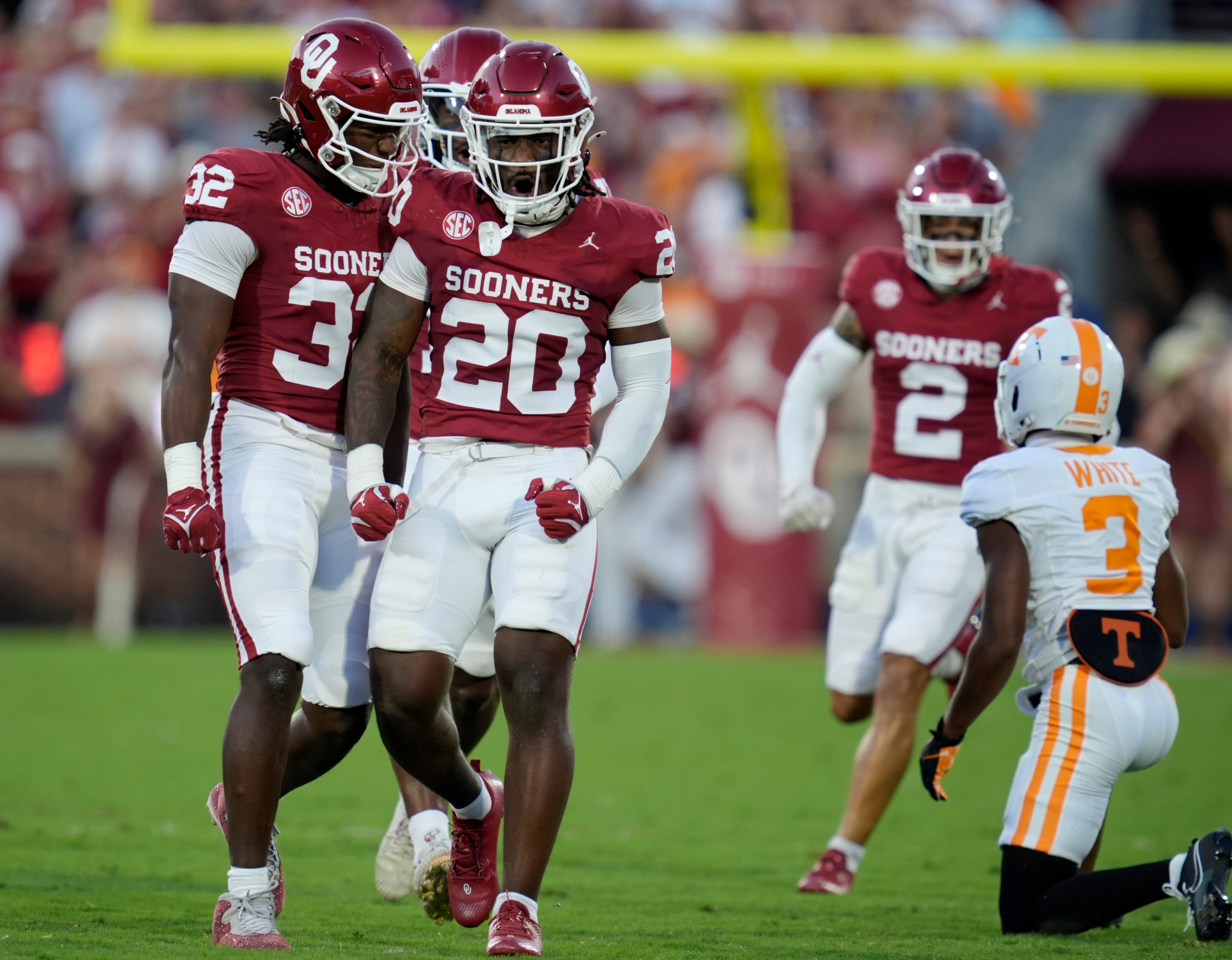 Oklahoma Sooners linebacker Lewis Carter (20) and defensive lineman R Mason Thomas (32) celebrate during a college football game between the University of Oklahoma Sooners (OU) and the Tennessee Volunteers at Gaylord Family - Oklahoma Memorial Stadium in Norman, Okla., Saturday, Sept. 21, 2024.