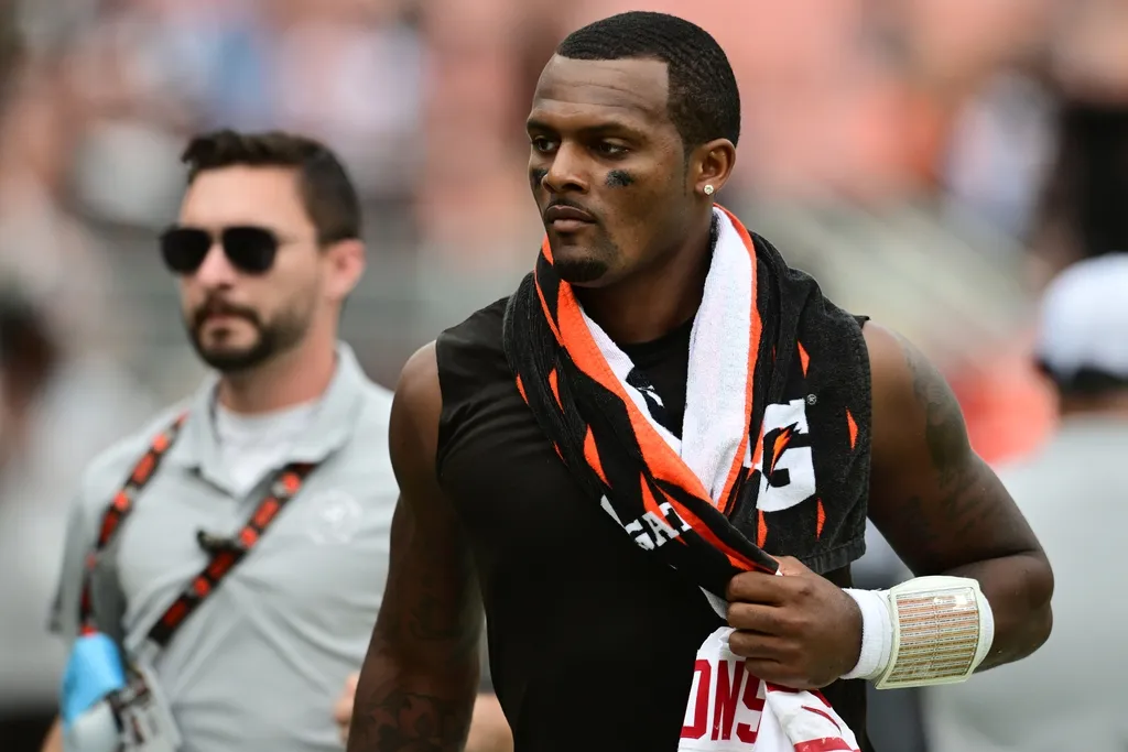 Cleveland Browns quarterback Deshaun Watson walks off the field after the Browns lost to the New York Giants at Huntington Bank Field.