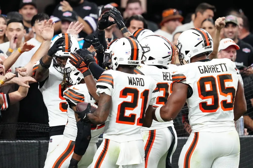Cleveland Browns safety Rodney McLeod Jr. (12) celebrates with team mates after scoring a touchdown off a Las Vegas Raiders fumble during the fourth quarter at Allegiant Stadium.