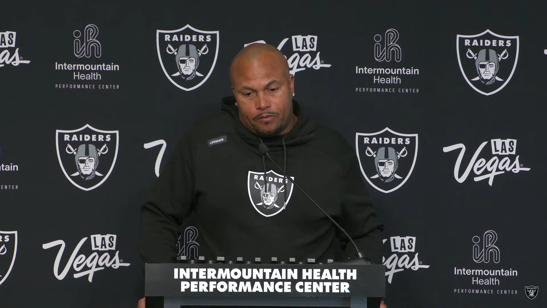 Las Vegas Raiders Antonio Pierce