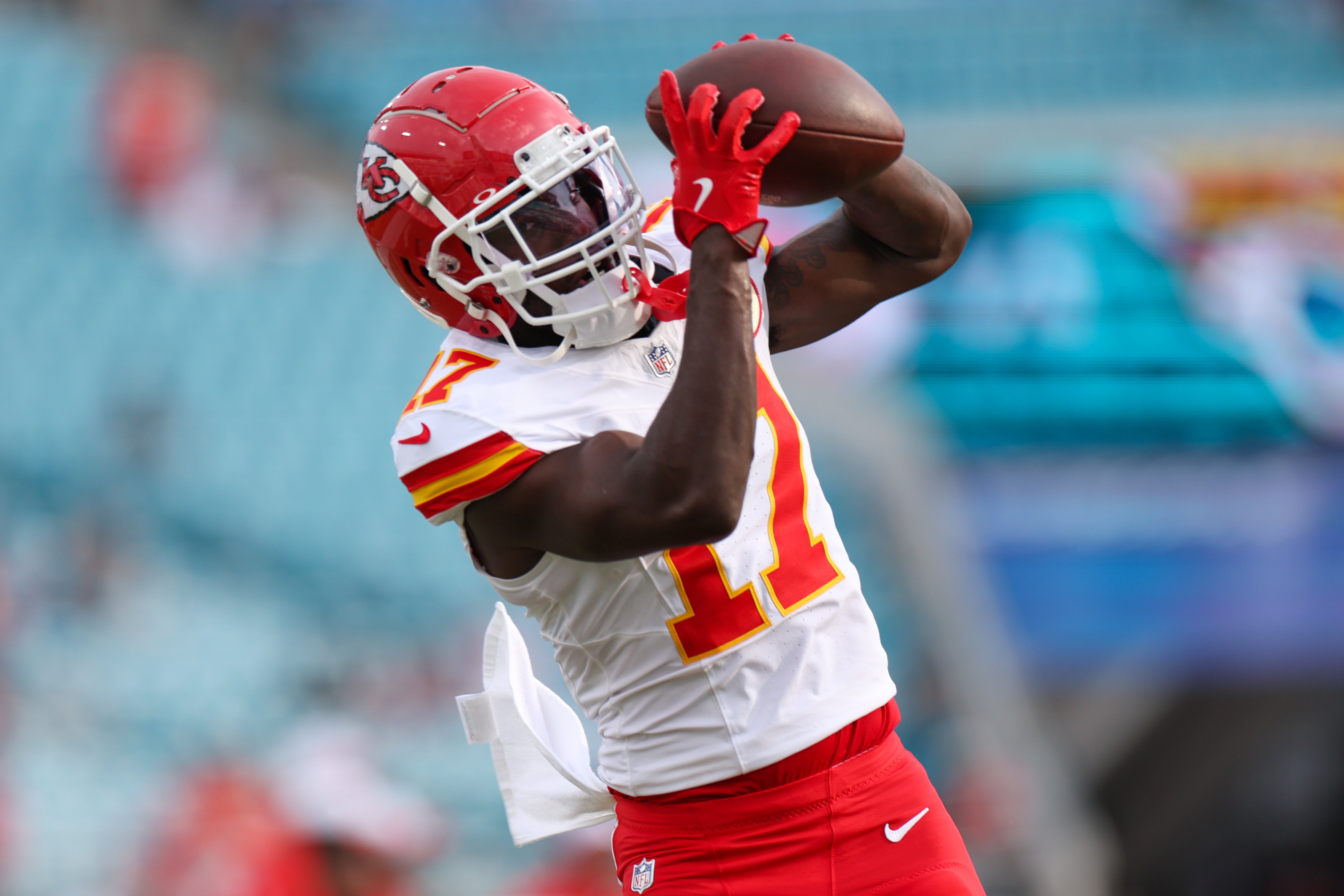 Aug 10, 2024; Jacksonville, Florida, USA; Kansas City Chiefs wide receiver Mecole Hardman (17) warms up before a preseason game against the Jacksonville Jaguars at EverBank Stadium.