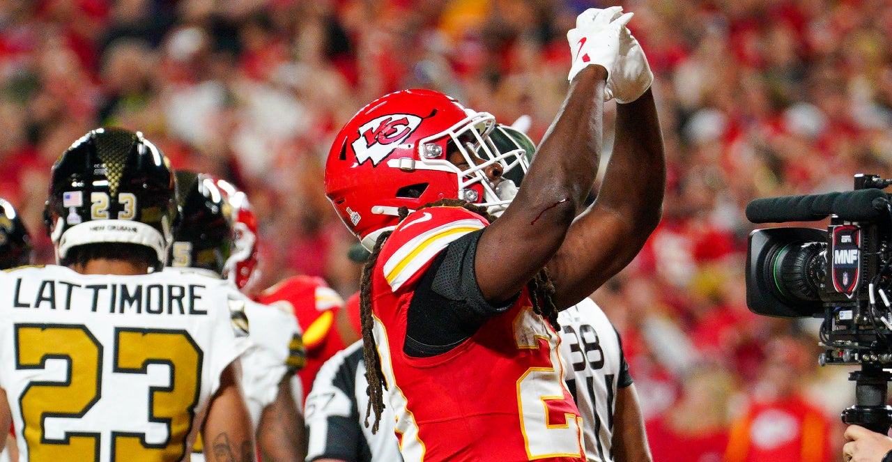 Oct 7, 2024; Kansas City, Missouri, USA; Kansas City Chiefs running back Kareem Hunt (29) celebrates after scoring a touchdown against the New Orleans Saints during the first half at GEHA Field at Arrowhead Stadium.