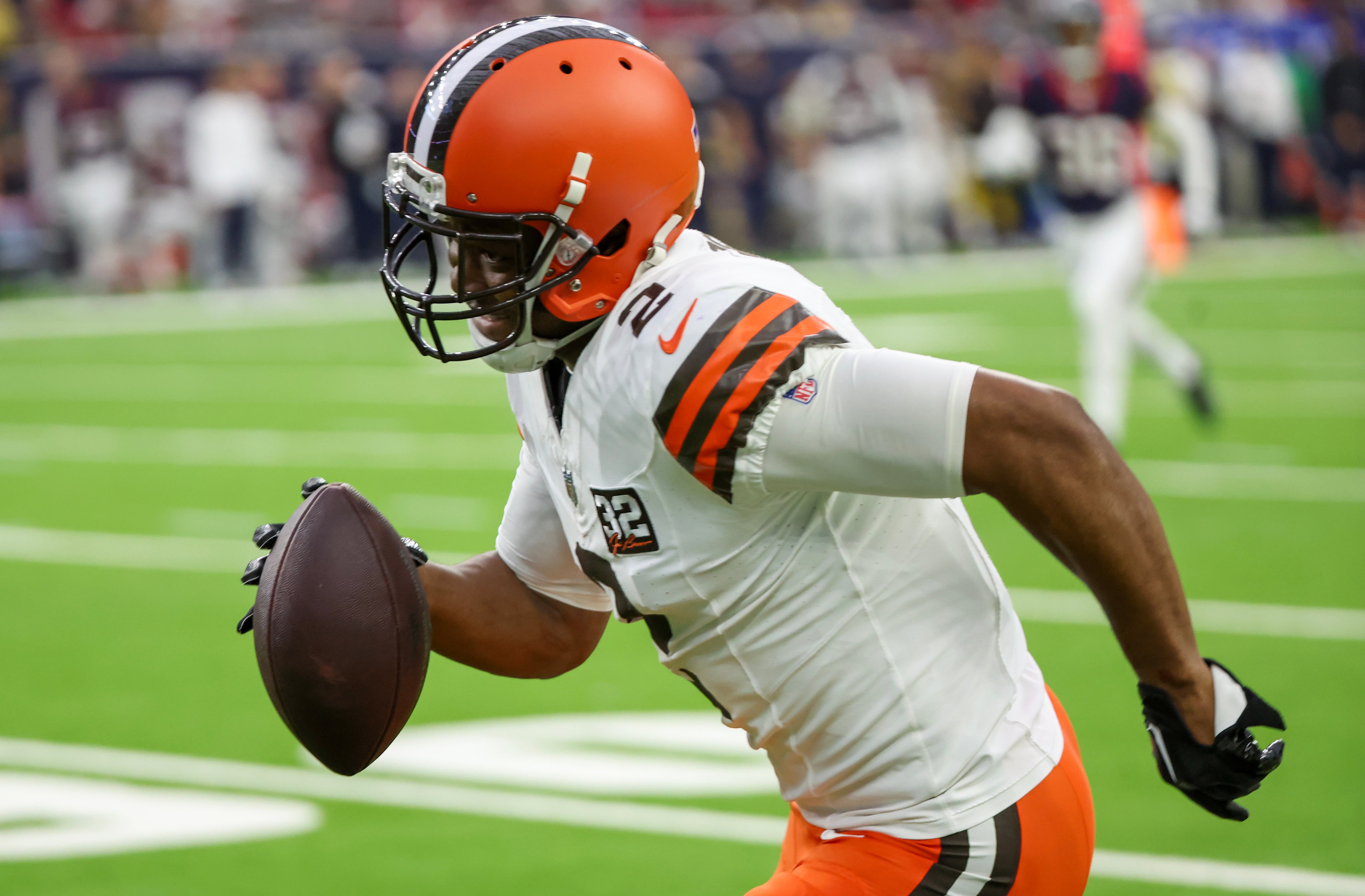 Dec 24, 2023; Houston, Texas, USA; Cleveland Browns wide receiver Amari Cooper (2) runs for a touchdown after a catch against the Houston Texans in the second quarter at NRG Stadium.