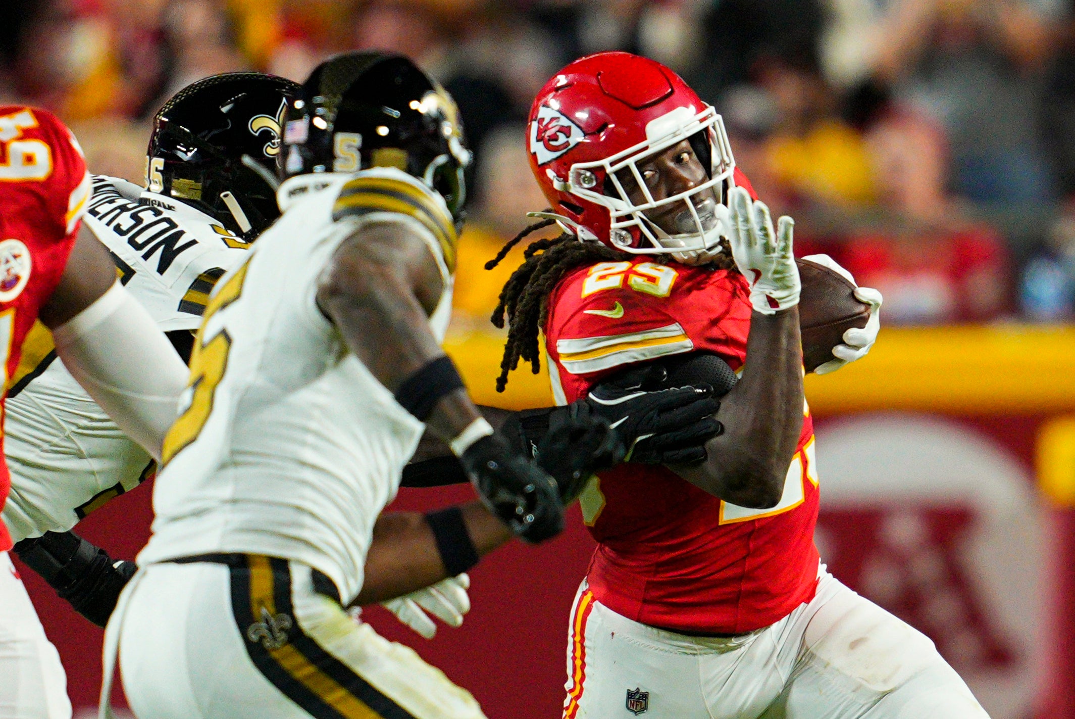 Chiefs running back Kareem Hunt runs the ball during the first half against the New Orleans Saints.