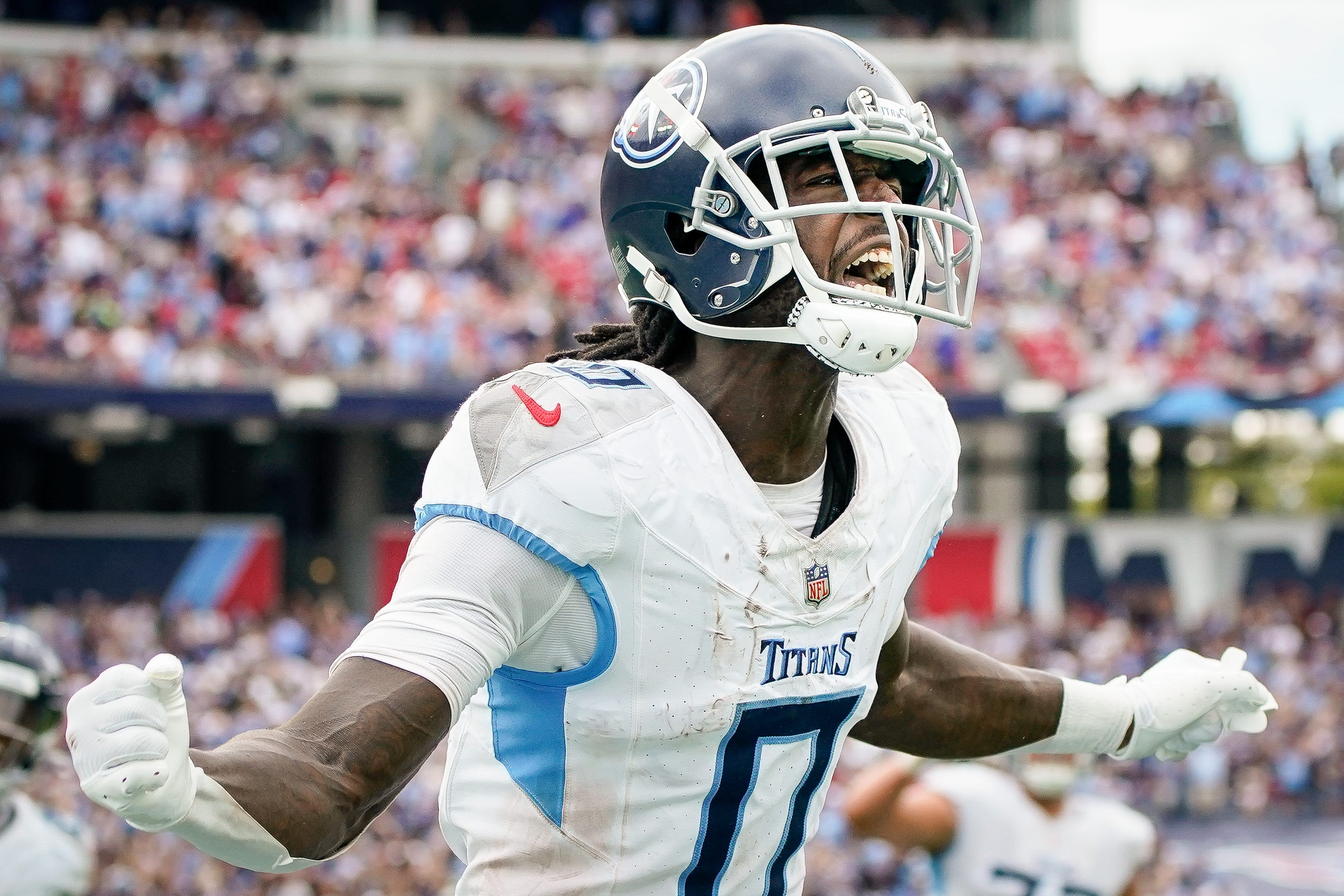Tennessee Titans wide receiver Calvin Ridley (0) brings in a touchdown against the New York Jets during the third quarter at Nissan Stadium in Nashville, Tenn., Sunday, Sept. 15, 2024 Andrew Nelles / The Tennessean-USA TODAY NETWORK via Imagn Images