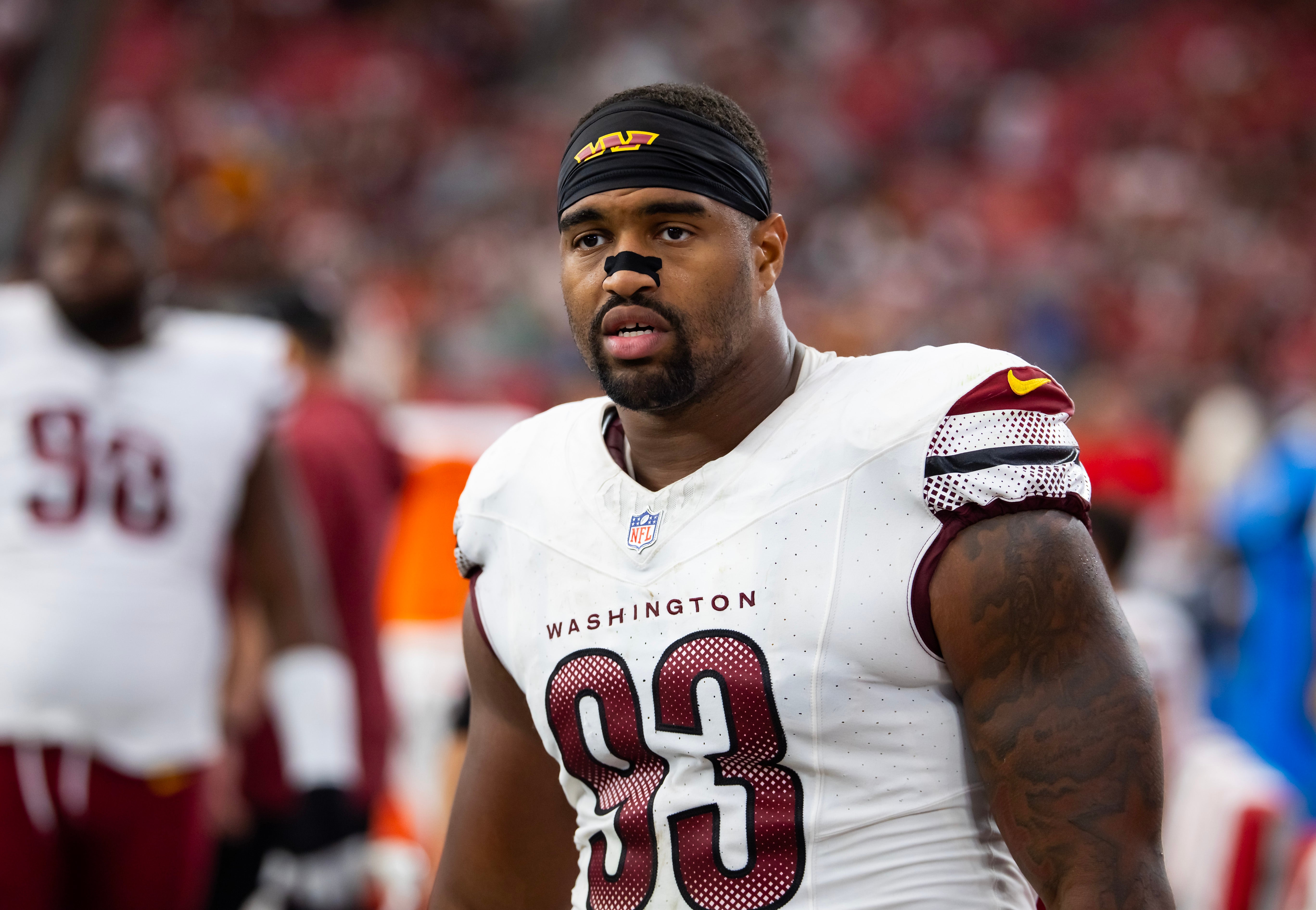 Sep 29, 2024; Glendale, Arizona, USA; Washington Commanders defensive tackle Jonathan Allen (93) against the Arizona Cardinals at State Farm Stadium.
