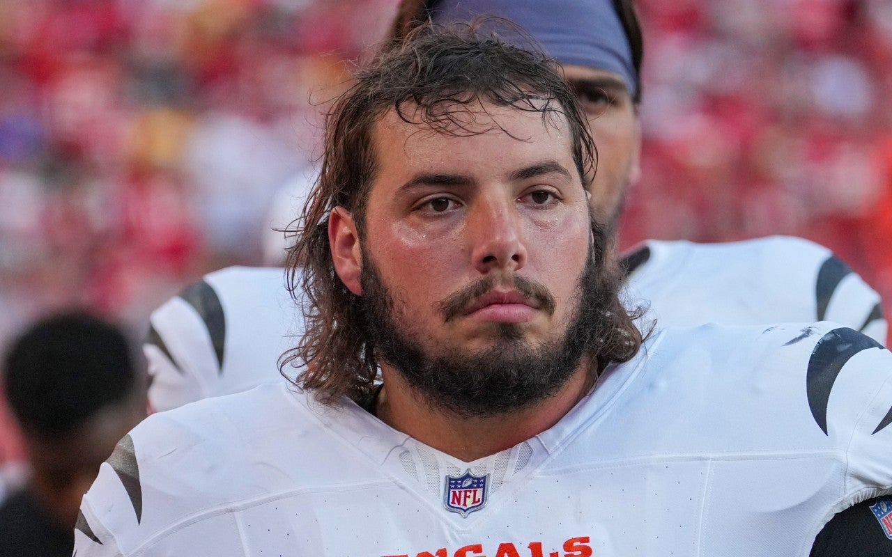 Sep 15, 2024; Kansas City, Missouri, USA; Cincinnati Bengals center Matt Lee (62) on the sidelines against the Kansas City Chiefs during the game at GEHA Field at Arrowhead Stadium.