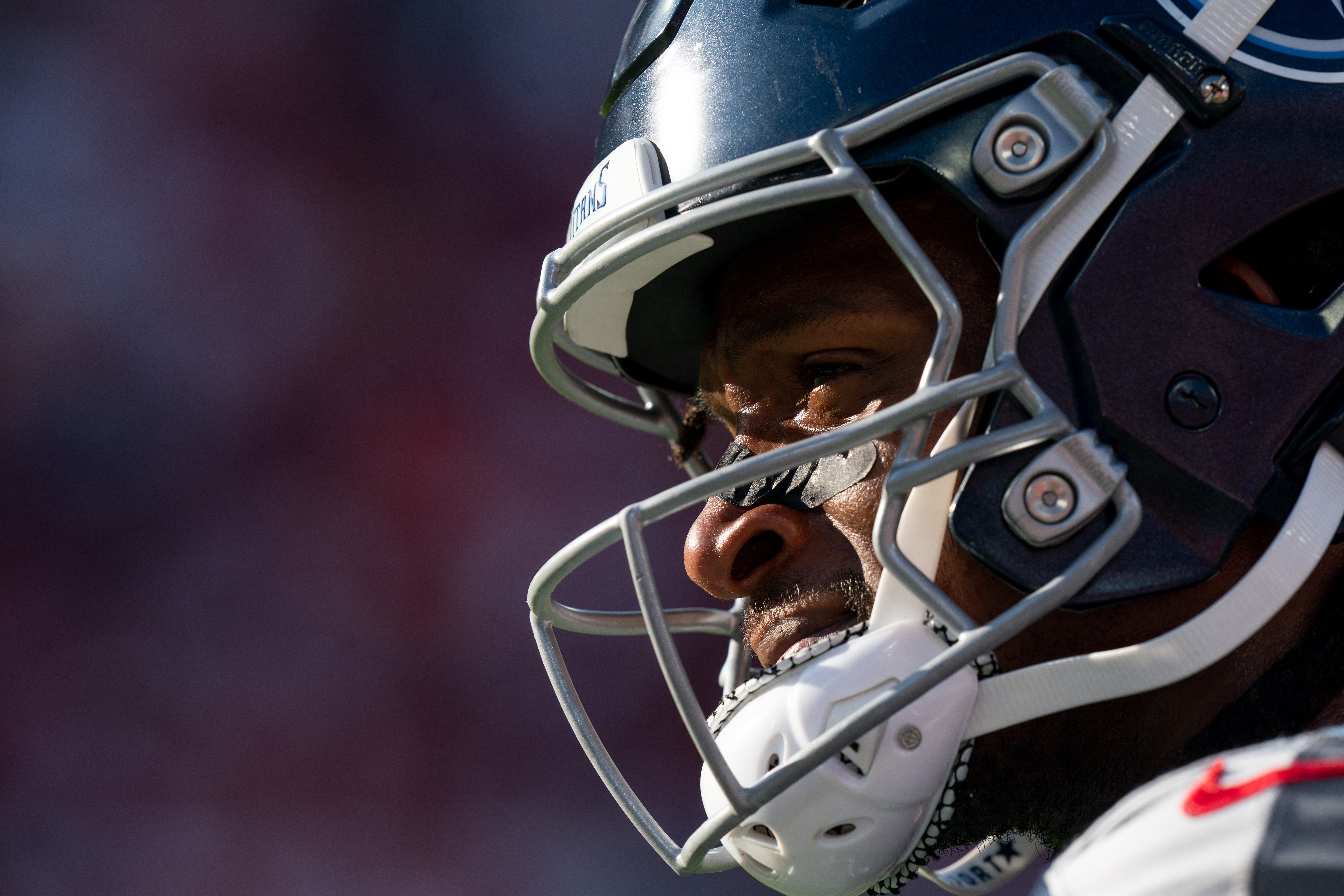 Tennessee Titans wide receiver DeAndre Hopkins (10) listens the a referee's response to his questioning of what he had to do to get a defensive interference call against the Tampa Bay Buccaneers during their game at Raymond James Stadium in Tampa, Fla., Sunday, Nov. 12, 2023.