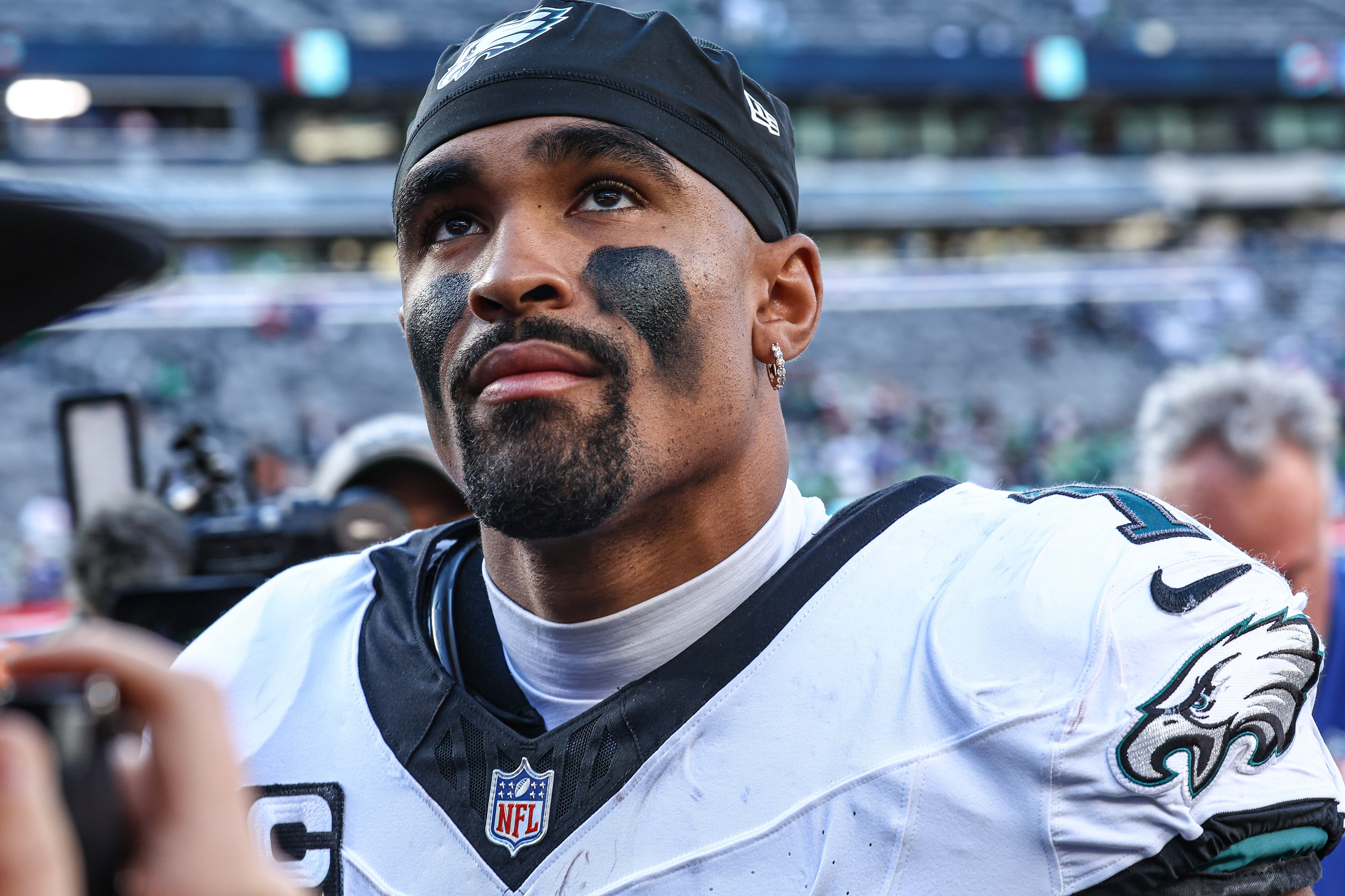 Philadelphia Eagles quarterback Jalen Hurts (1) looks up after the game against the New York Giants at MetLife Stadium.