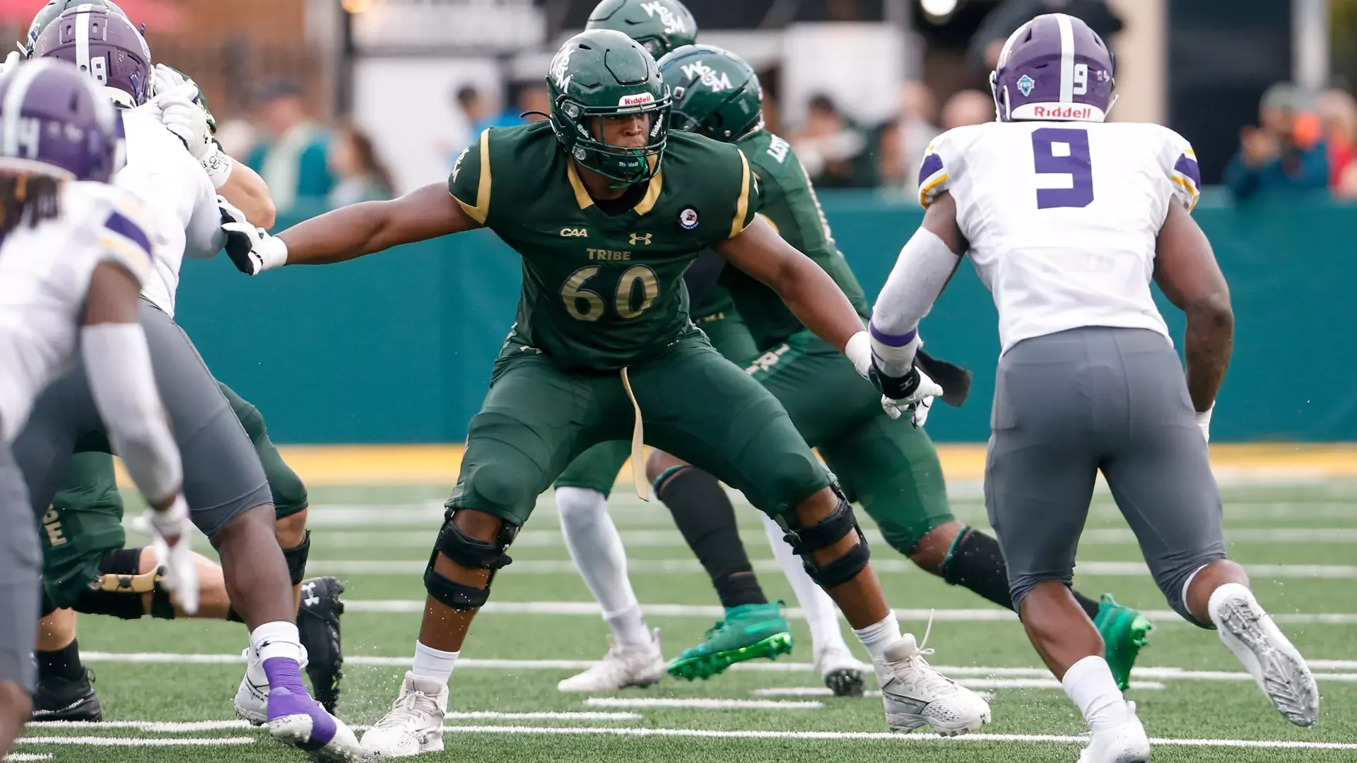 William & Mary offensive lineman Charles Grant