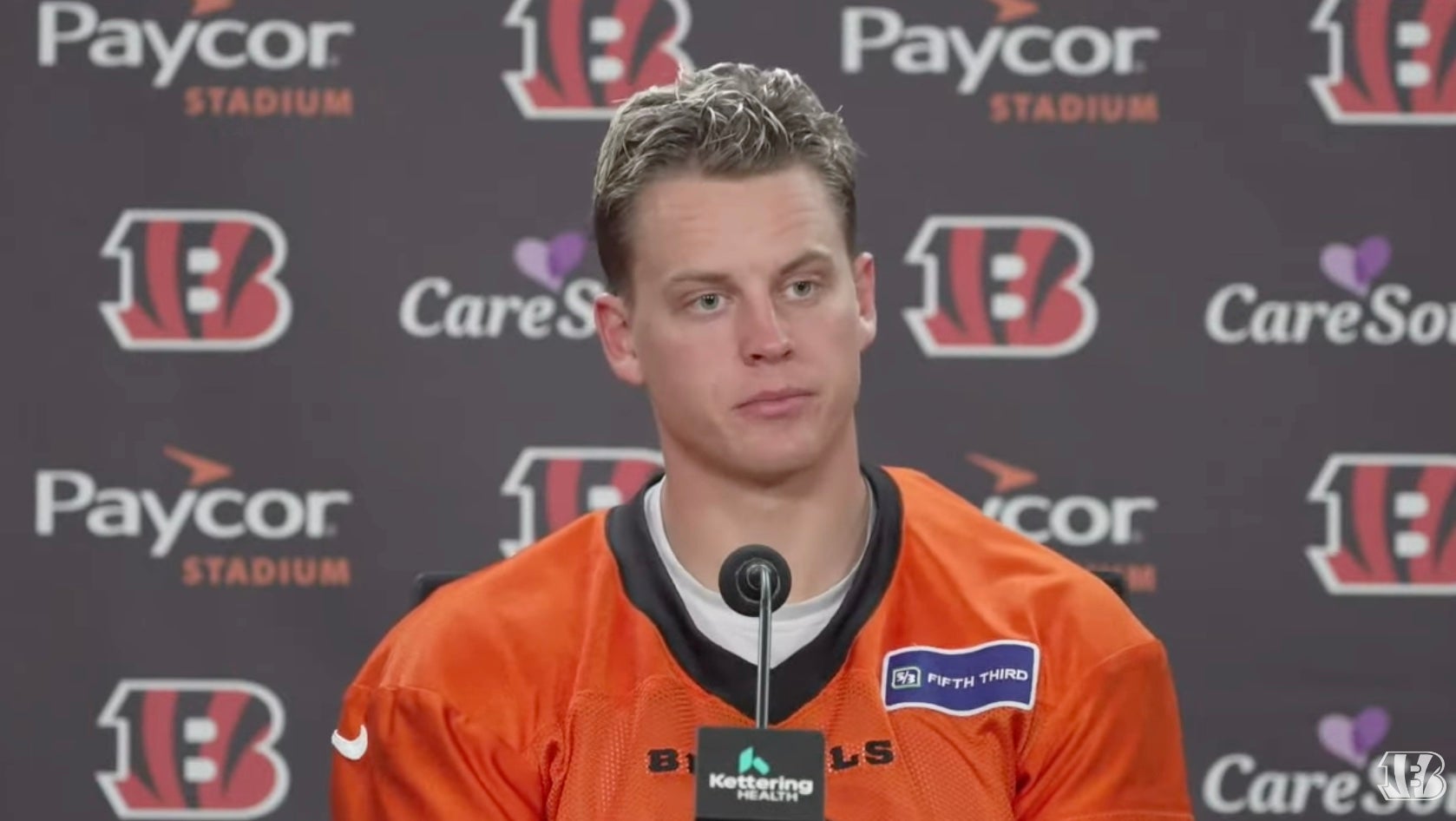 Cincinnati Bengals QB Joe Burrow talks to reporters on October 23, 2024.