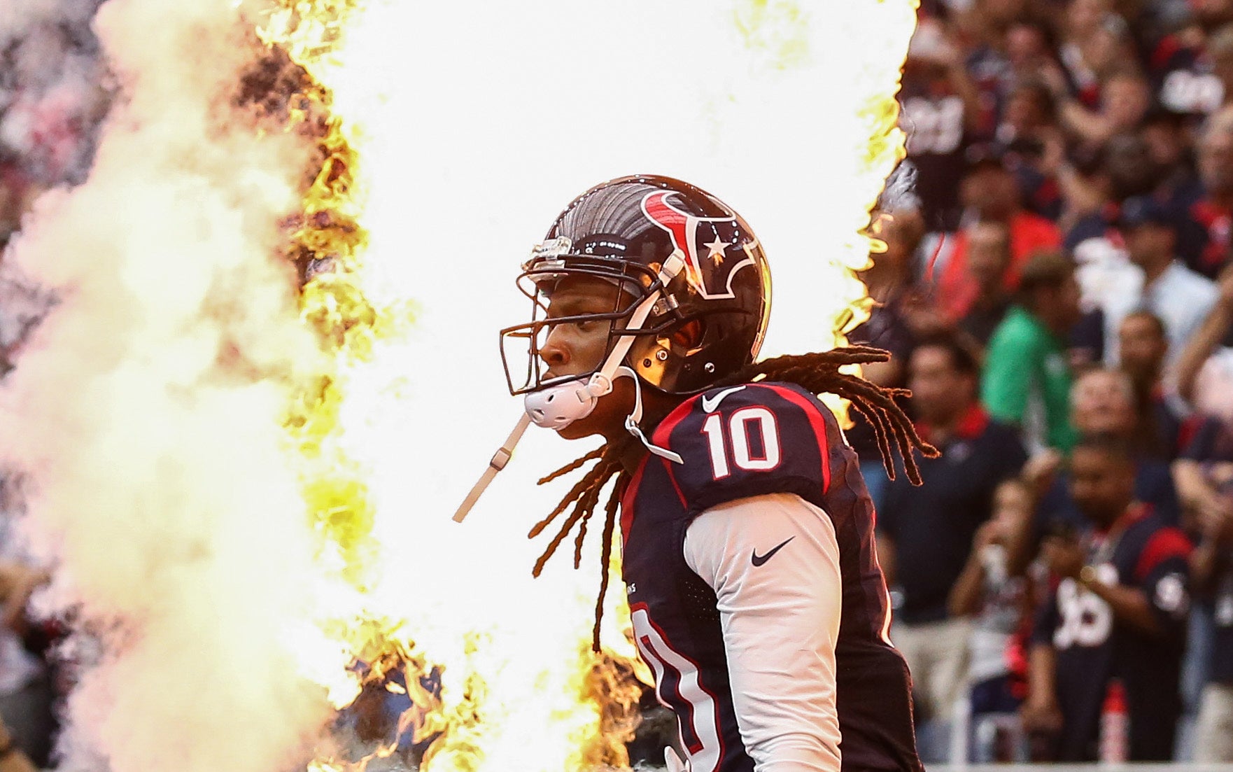 Sep 18, 2016; Houston, TX, USA; Houston Texans wide receiver DeAndre Hopkins (10) runs onto the field before a game against the Kansas City Chiefs at NRG Stadium.