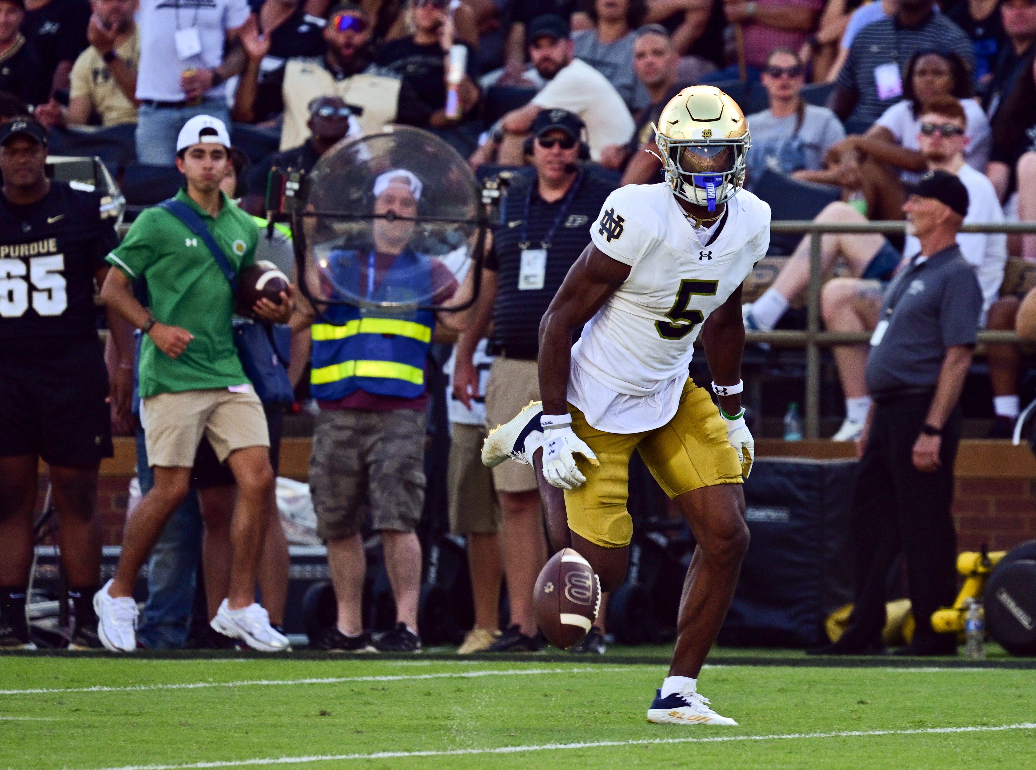 Notre Dame Fighting Irish wide receiver Beaux Collins (5) looks at a pass that was over thrown during the second quarter against the Purdue Boilermakers at Ross-Ade Stadium.