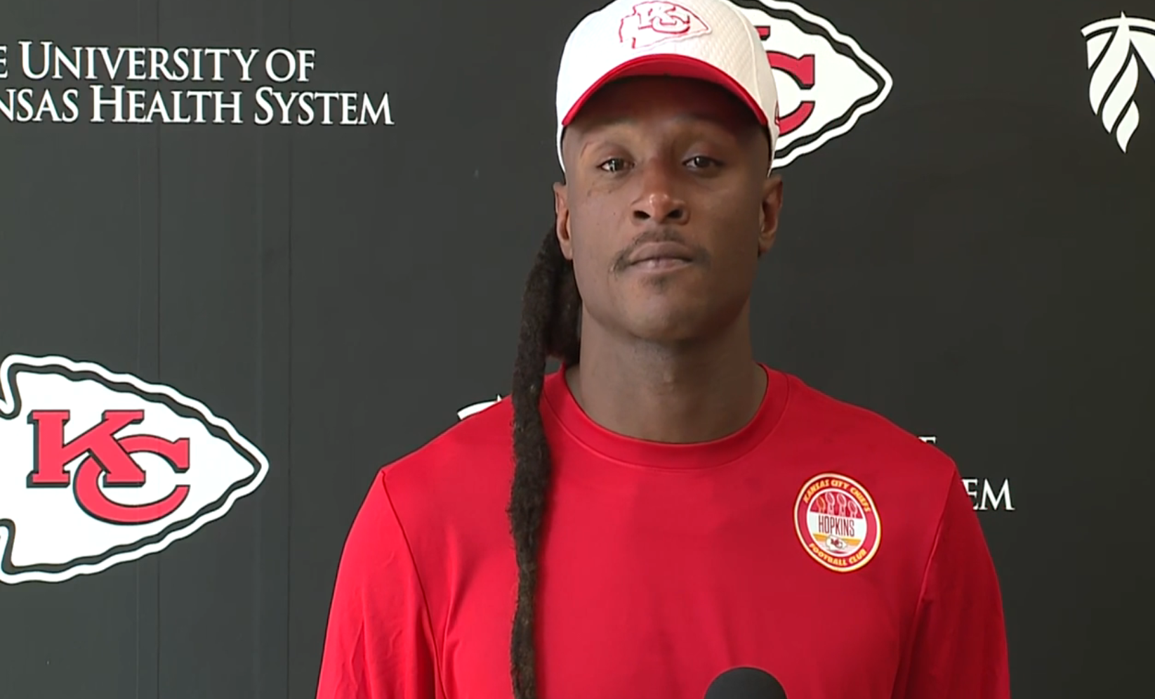 New Chiefs WR DeAndre Hopkins speaks to media members on Thursday.