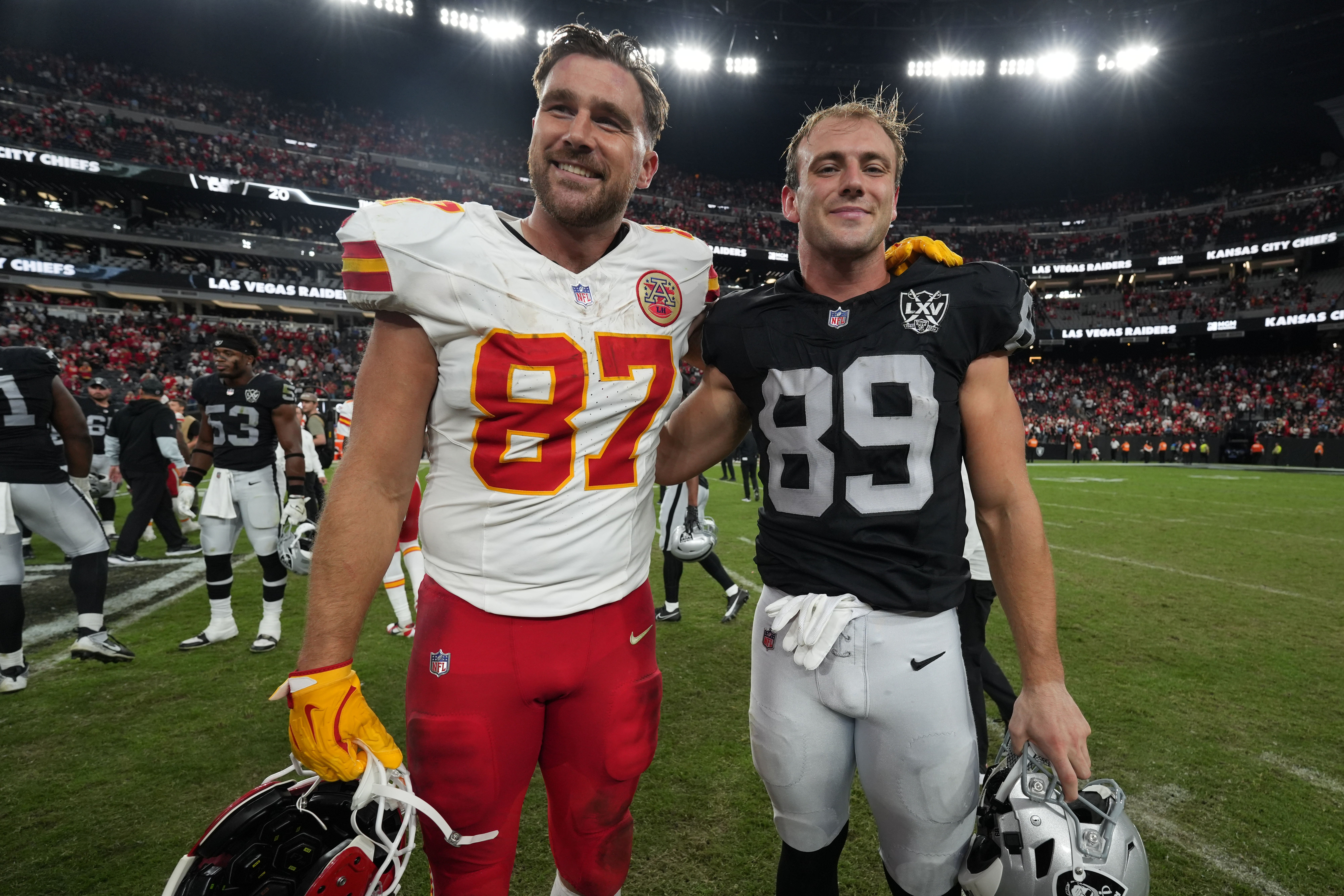 Kansas City Chiefs Las Vegas Raiders Travis Kelce Brock Bowers