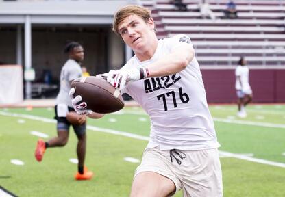 Michigan tight end commit Andrew Olesh