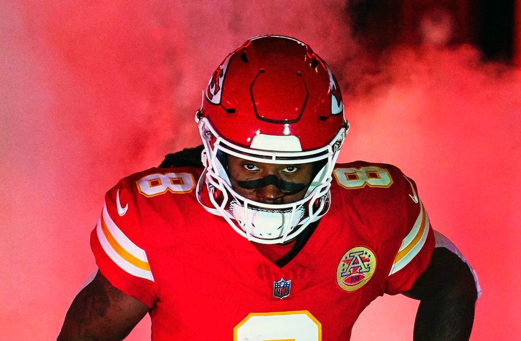 Nov 4, 2024; Kansas City, Missouri, USA; Kansas City Chiefs wide receiver DeAndre Hopkins (8) takes the field prior to a game against the Tampa Bay Buccaneers at GEHA Field at Arrowhead Stadium. Mandatory Credit: Jay Biggerstaff-Imagn Images