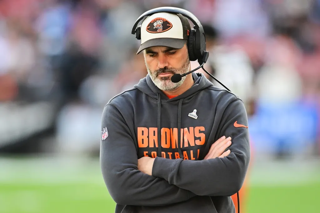 Cleveland Browns head coach Kevin Stefanski reacts during the second half against the Los Angeles Chargers at Huntington Bank Field.