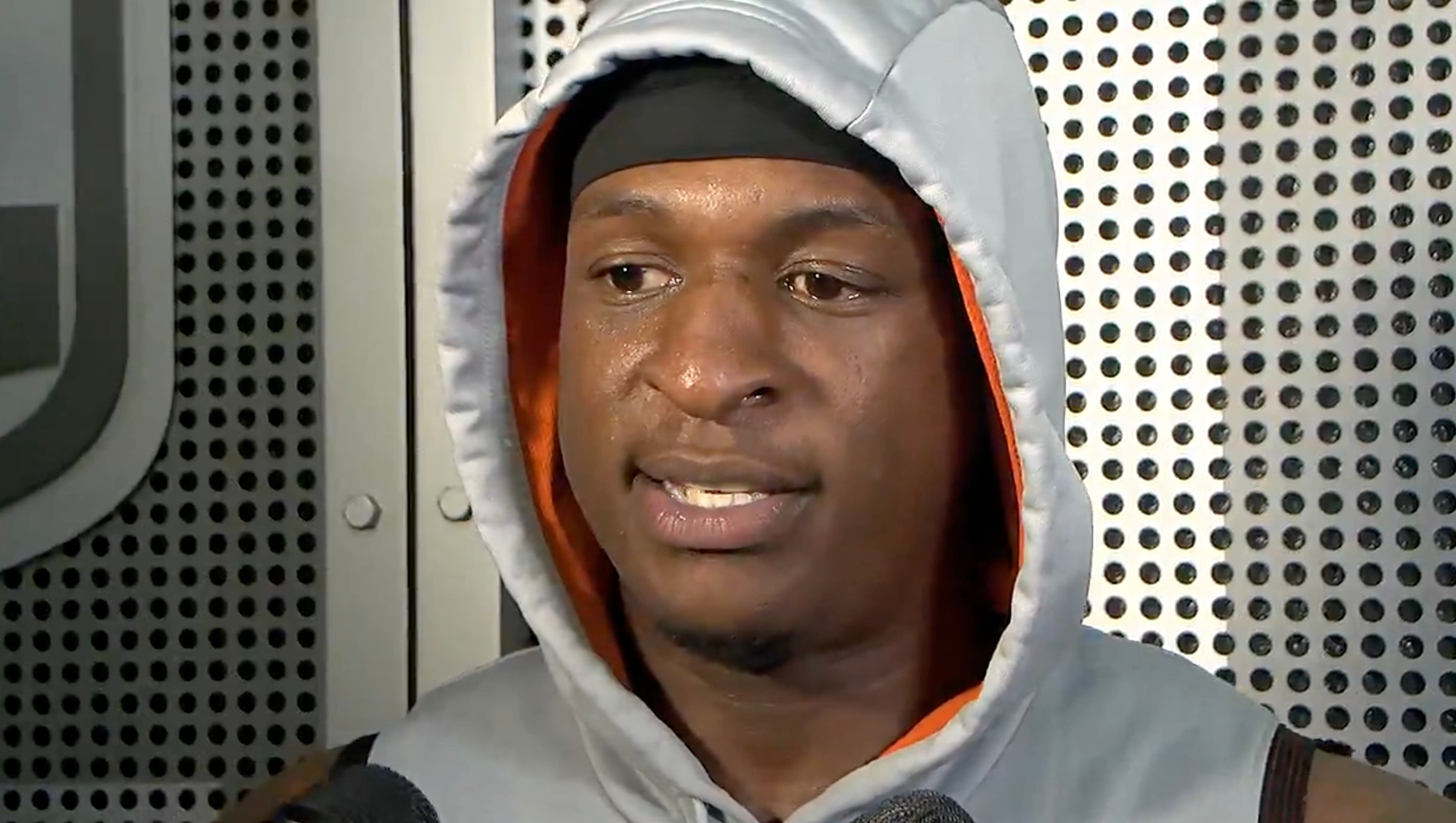 Cincinnati Bengals cornerback Mike Hilton talks to reporters after practice on Thursday, November 14.