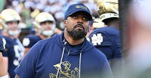 Notre Dame defensive line coach Al Washington