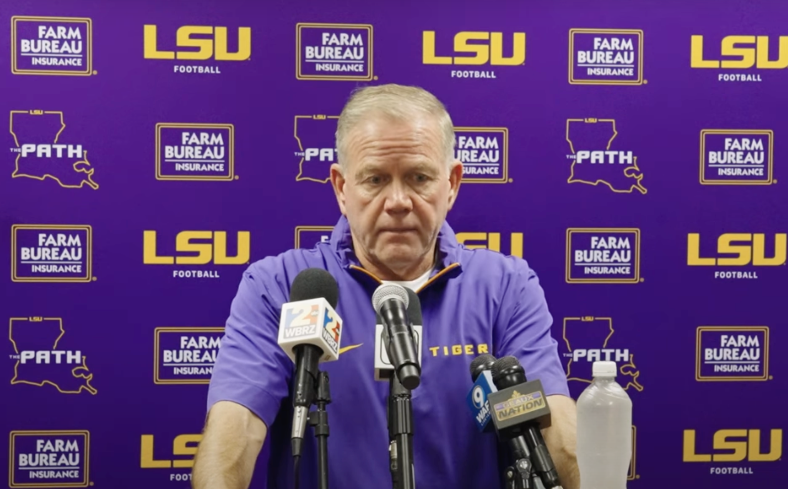 Brian Kelly speaks with media following LSU's 27-16 loss to Florida.
