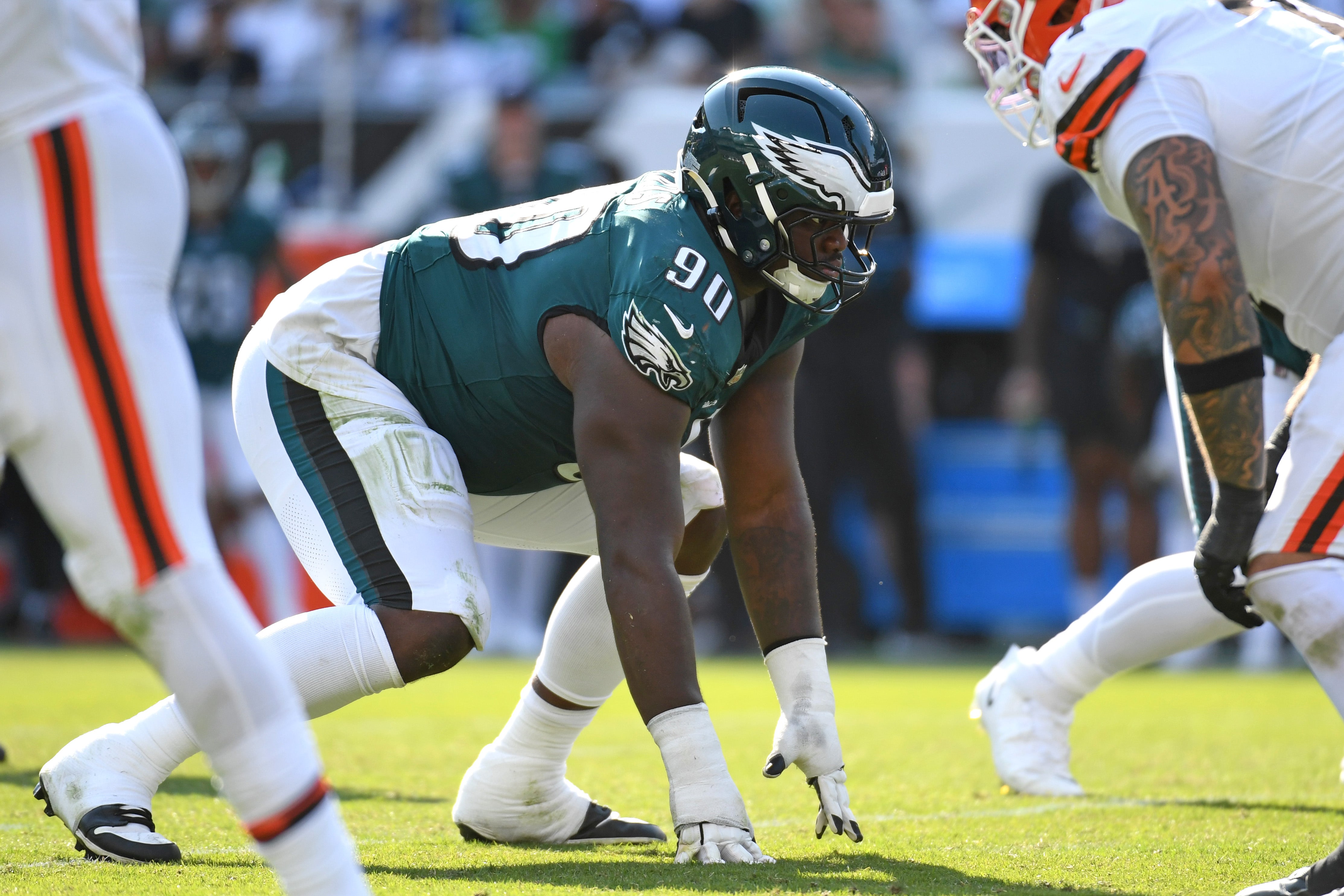 Philadelphia Eagles defensive tackle Jordan Davis (90) against the Cleveland Browns at Lincoln Financial Field.