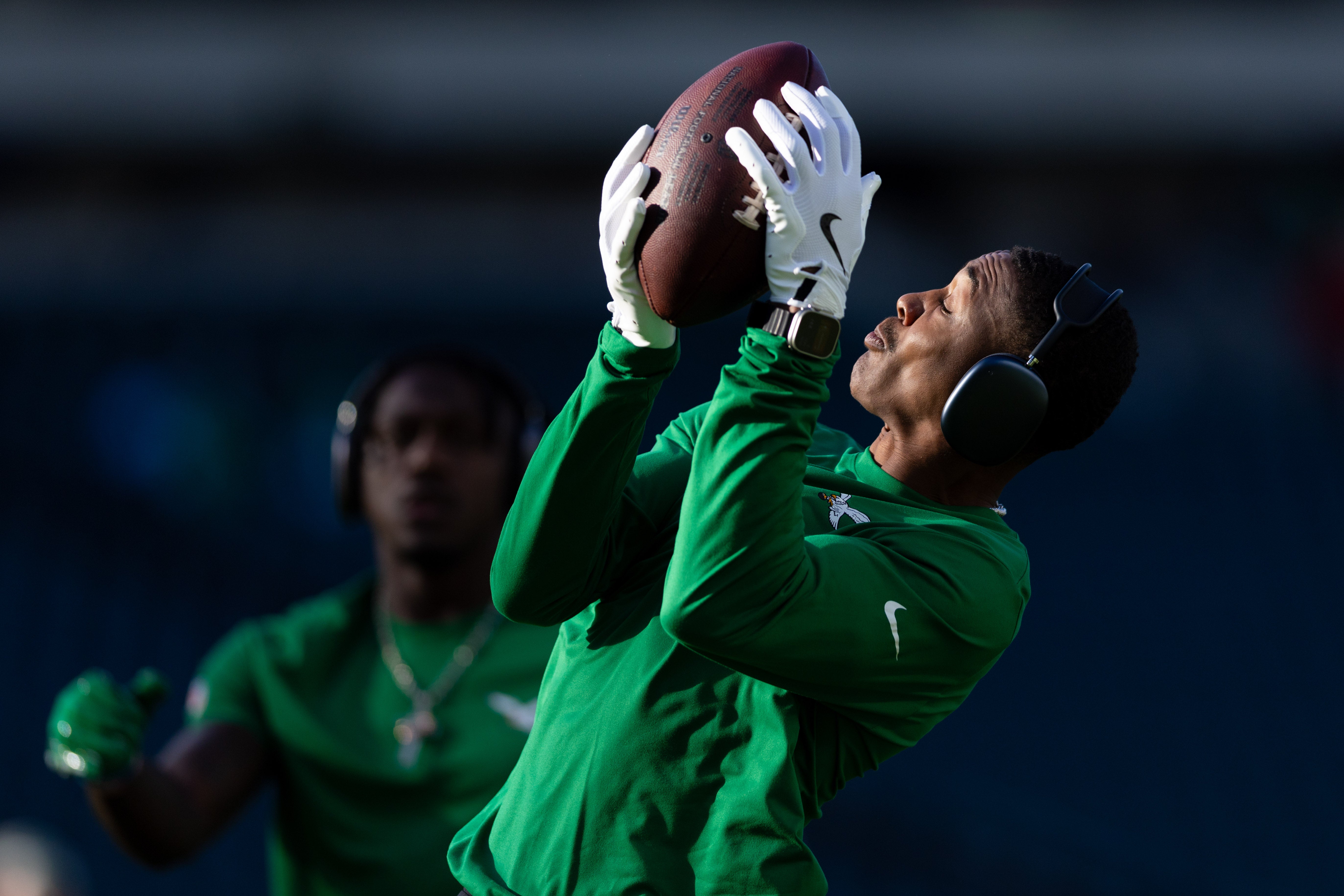 Philadelphia Eagles wide receiver DeVonta Smith warms up before action against the Jacksonville Jaguars at Lincoln Financial Field.
