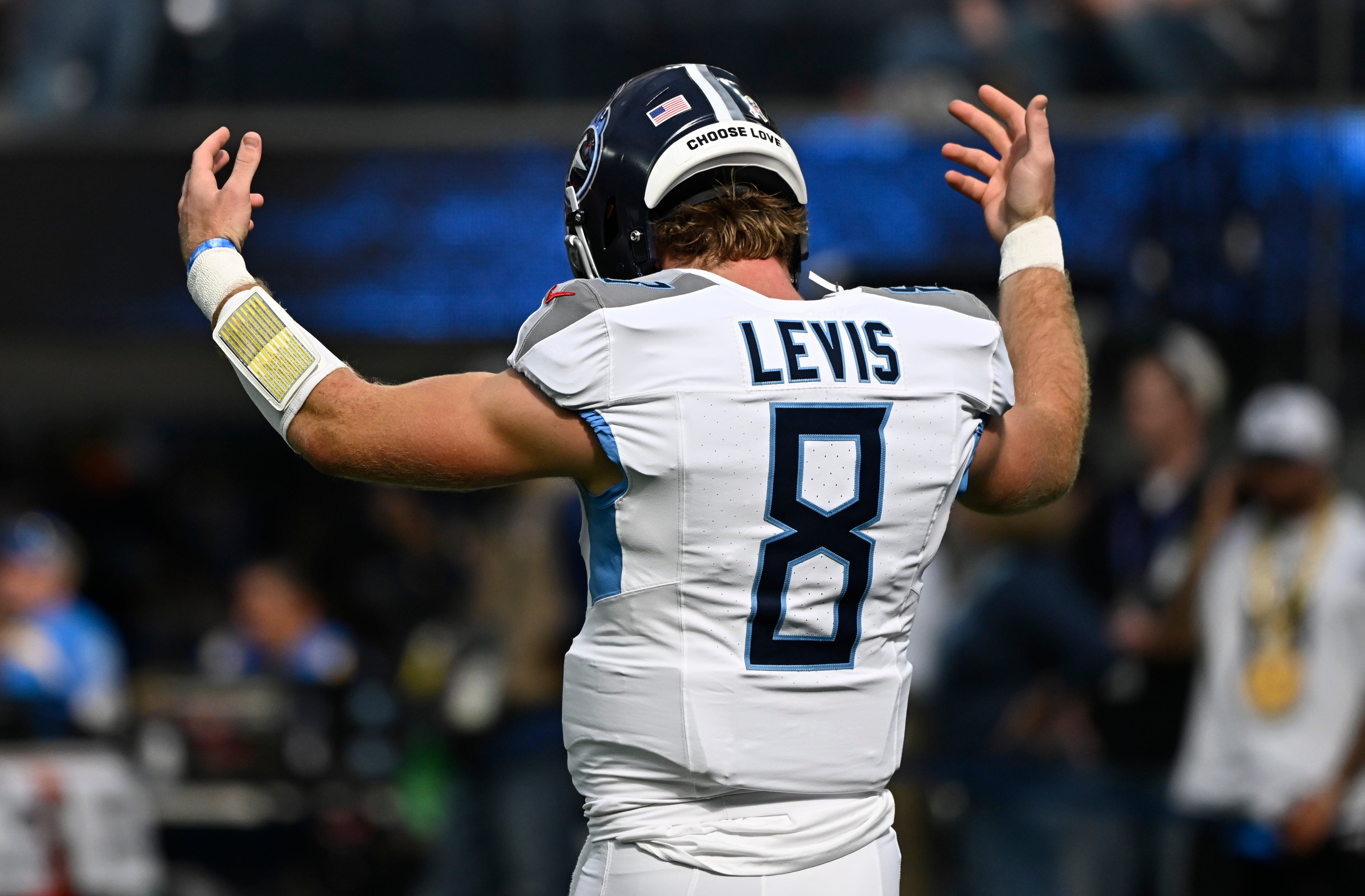 Tennessee Titans quarterback Will Levis (8) during pregame warmups before an NFL game against the Los Angeles Chargers at SoFi Stadium. Robert Hanashiro-Imagn Images