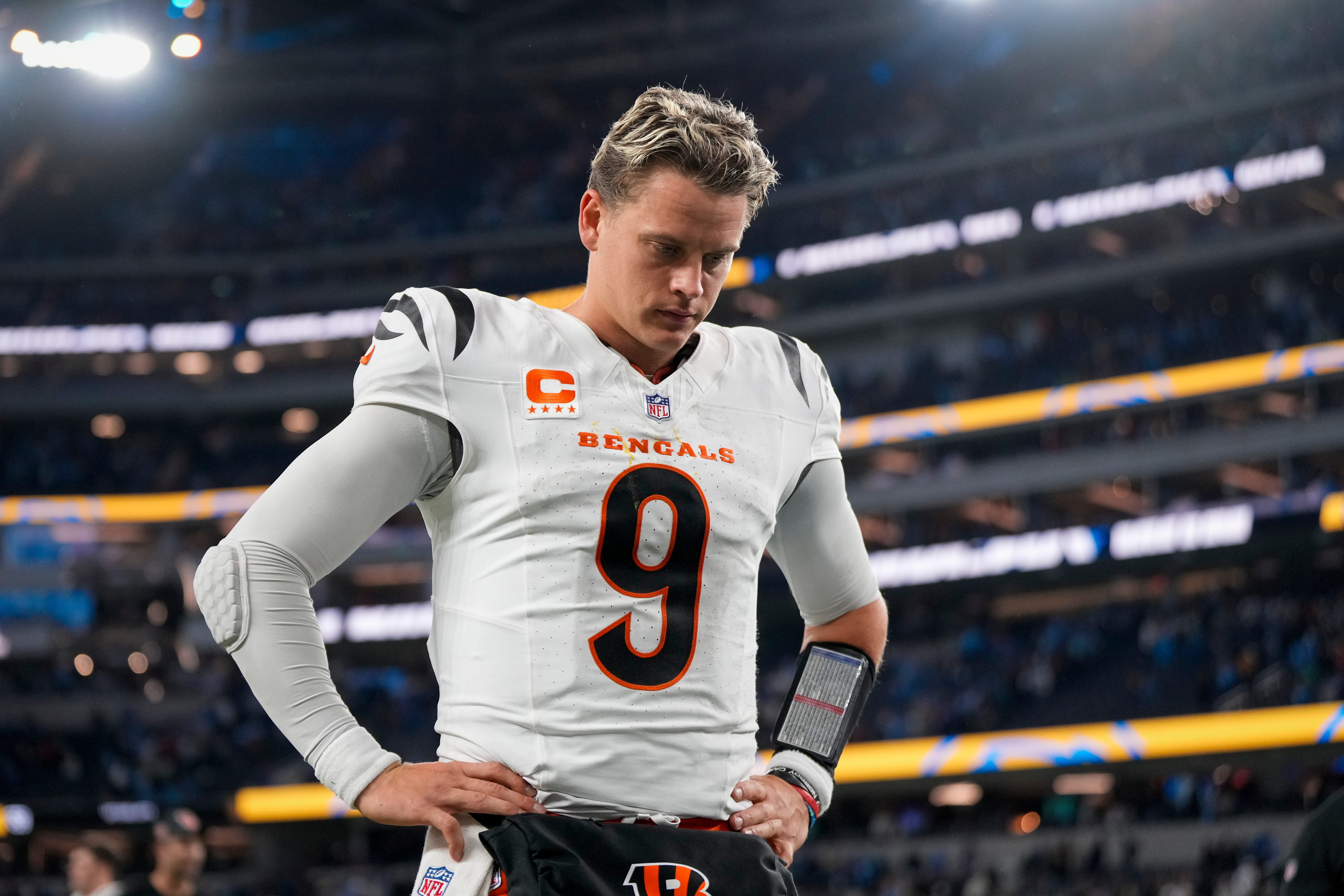 Cincinnati Bengals quarterback Joe Burrow (9) walks for the locker room after the fourth quarter of the NFL Week 11 game between the Los Angeles Chargers and the Cincinnati Bengals at SoFi Stadium in Inglewood, Calif., on Sunday, Nov. 17, 2024. The Chargers won 34-27.  
