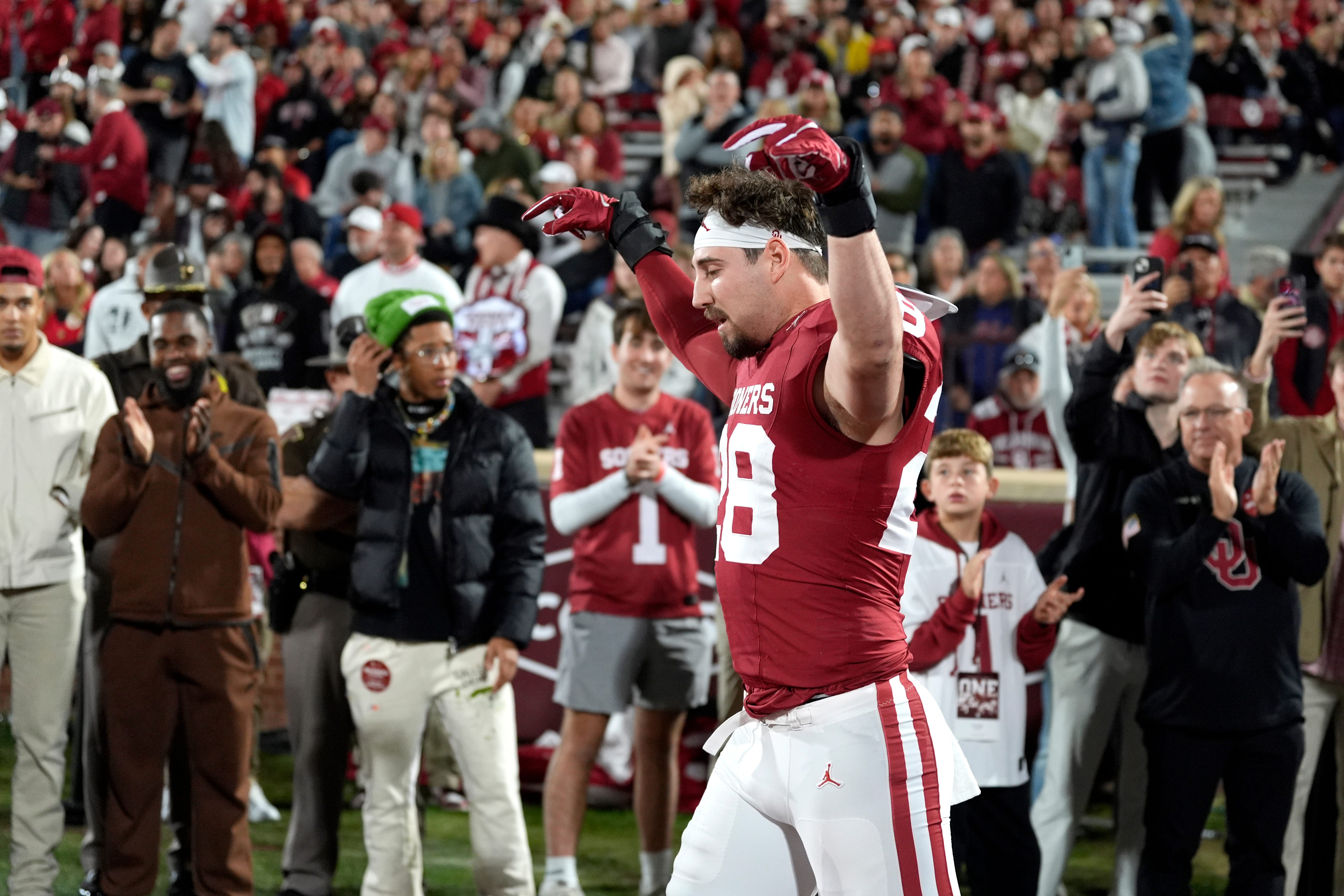 Oklahoma Sooners linebacker Danny Stutsman (28) is introduced during senior night before a college football game between the University of Oklahoma Sooners (OU) and the Alabama Crimson Tide at Gaylord Family - Oklahoma Memorial Stadium in Norman, Okla., Saturday, Nov. 23, 2024.