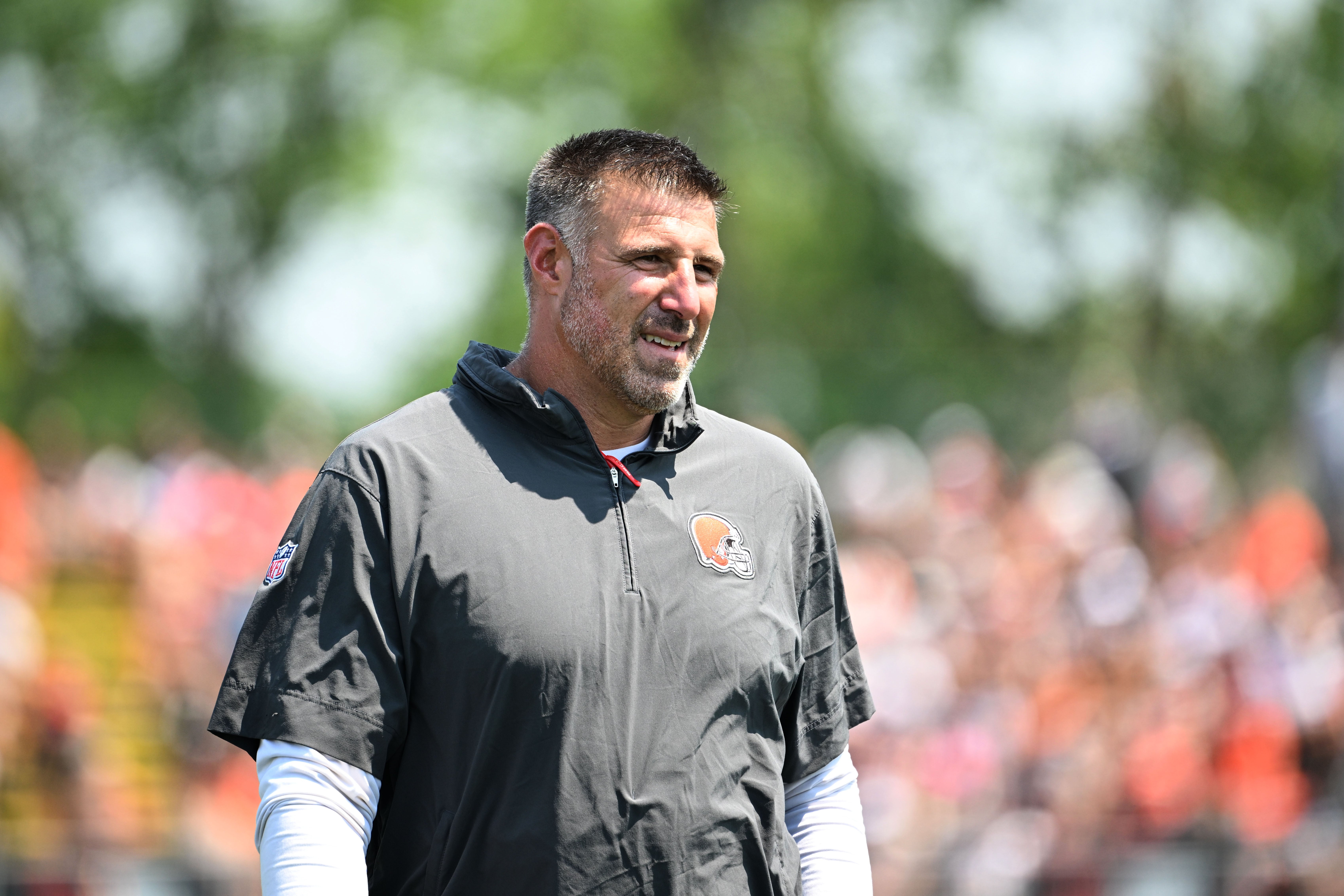 Cleveland Browns advisor Mike Vrabel during practice at the Browns training facility in Berea, Ohio. Bob Donnan-Imagn Images