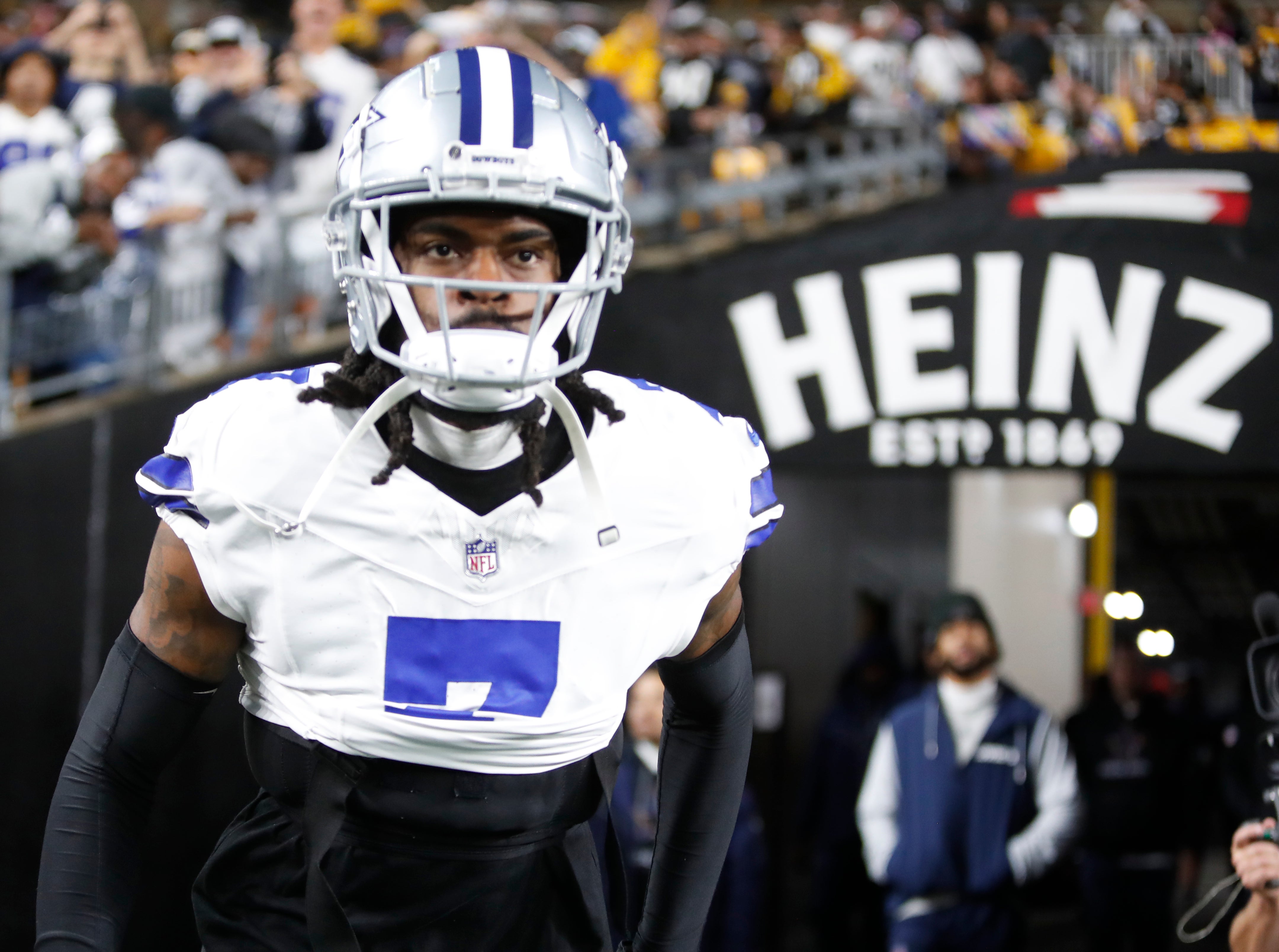 Dallas Cowboys cornerback Trevon Diggs (7) takes the field to play the Pittsburgh Steelers at Acrisure Stadium.