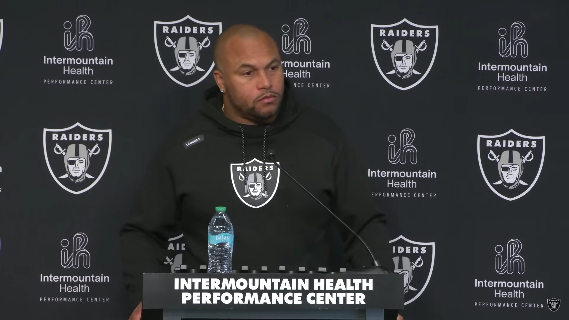 Las Vegas Raiders Antonio Pierce