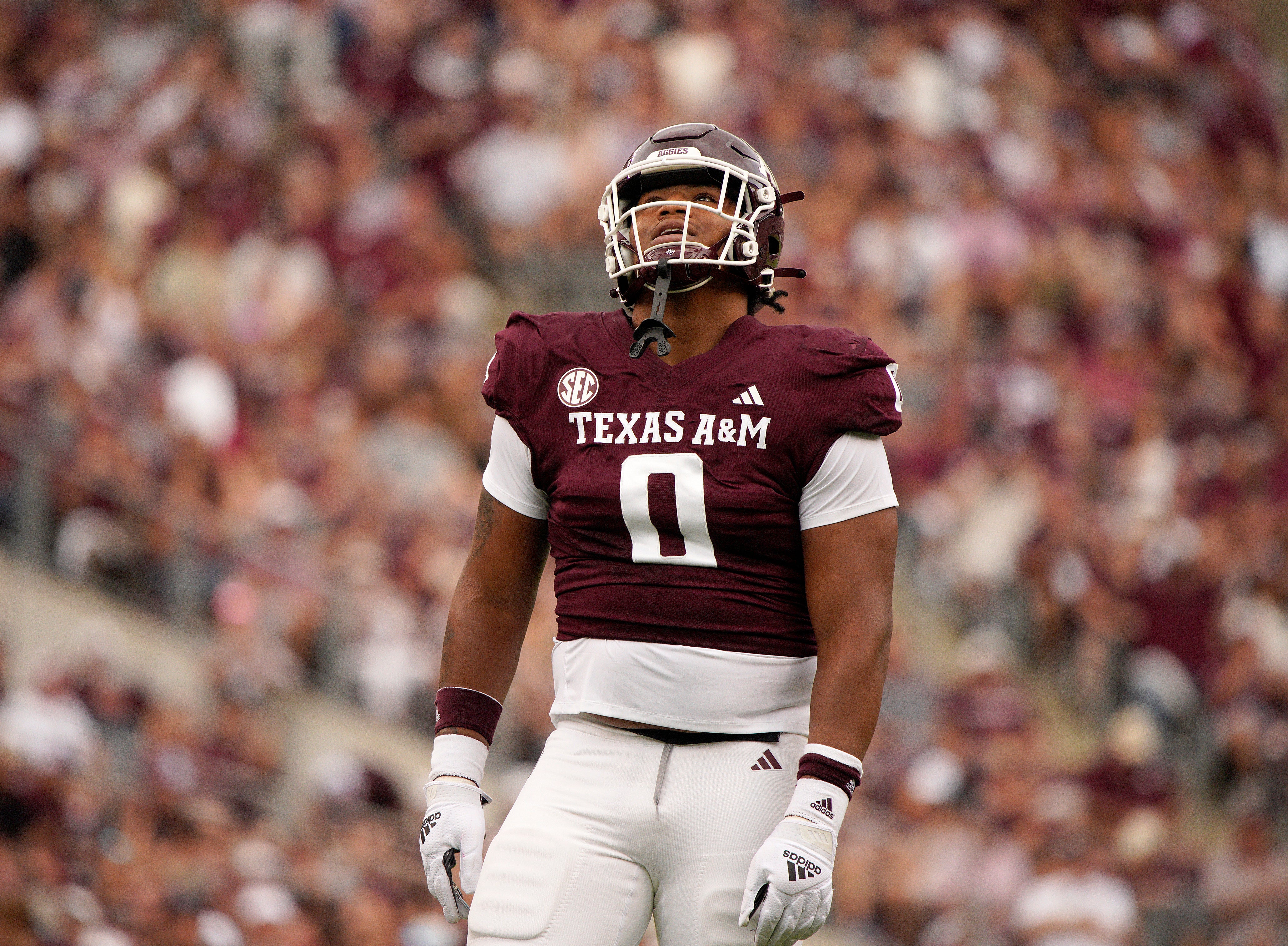 Texas A&M Aggies defensive lineman Walter Nolen (0) moves up to the scrimmage line during the second quarter in a game against South Carolina Gamecocks at Kyle Field.