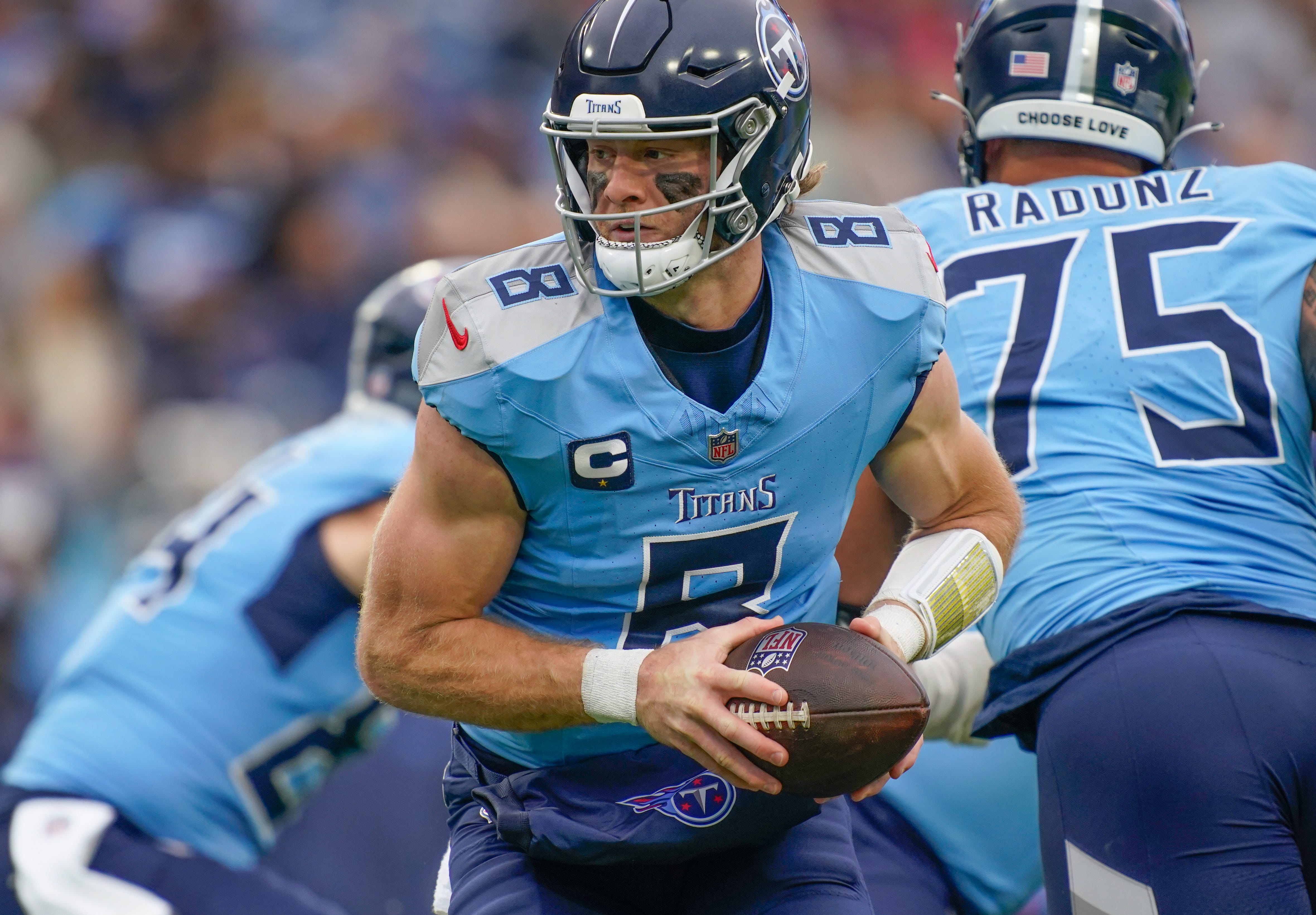 Tennessee Titans quarterback Will Levis (8) looks to hand off during the second quarter at Nissan Stadium in Nashville, Tenn., Sunday, Dec. 8, 2024 Andrew Nelles / The Tennessean-USA TODAY NETWORK via Imagn Images