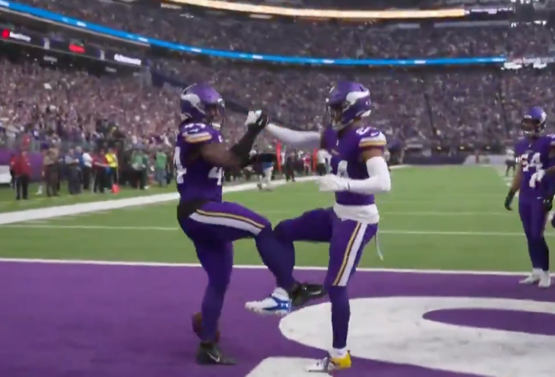 Vikings safeties Camryn Bynum and Josh Metellus celebrate an interception by recreating the White Chicks dance.