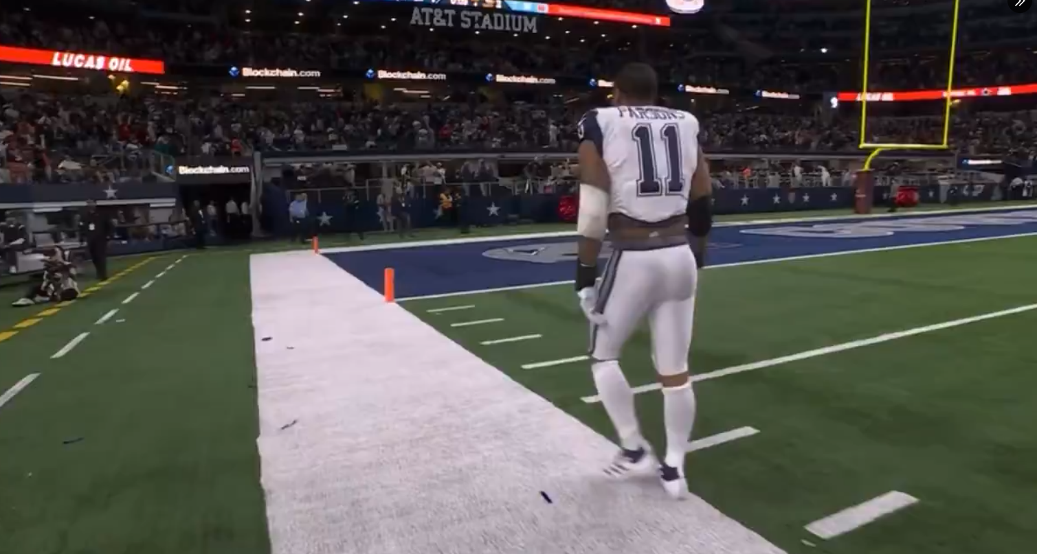 Dallas Cowboys' Micah Parsons walks off the field vs. Cincinnati Bengals in Week 14.