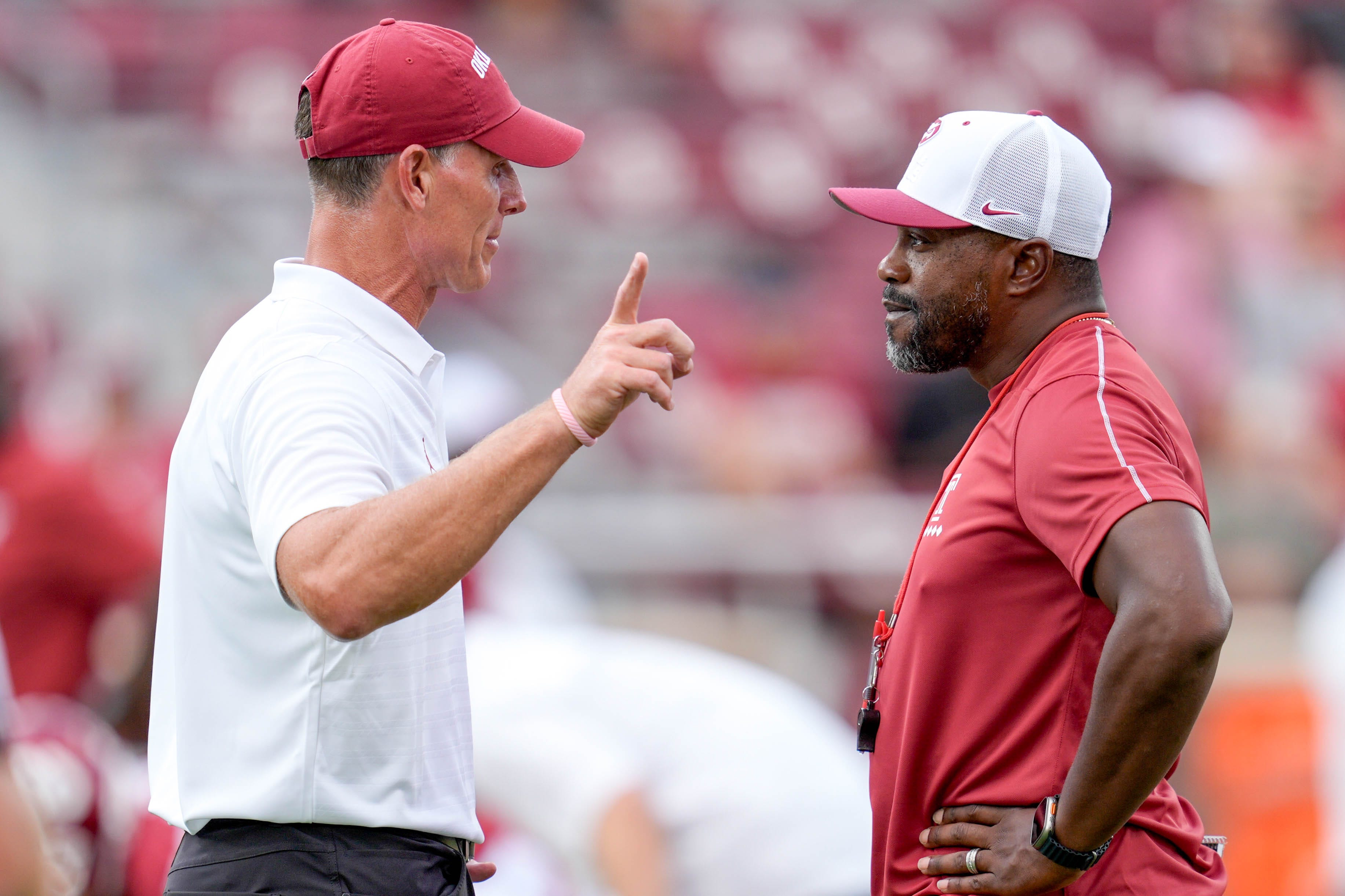 Oklahoma sooners head coach Brent Venables