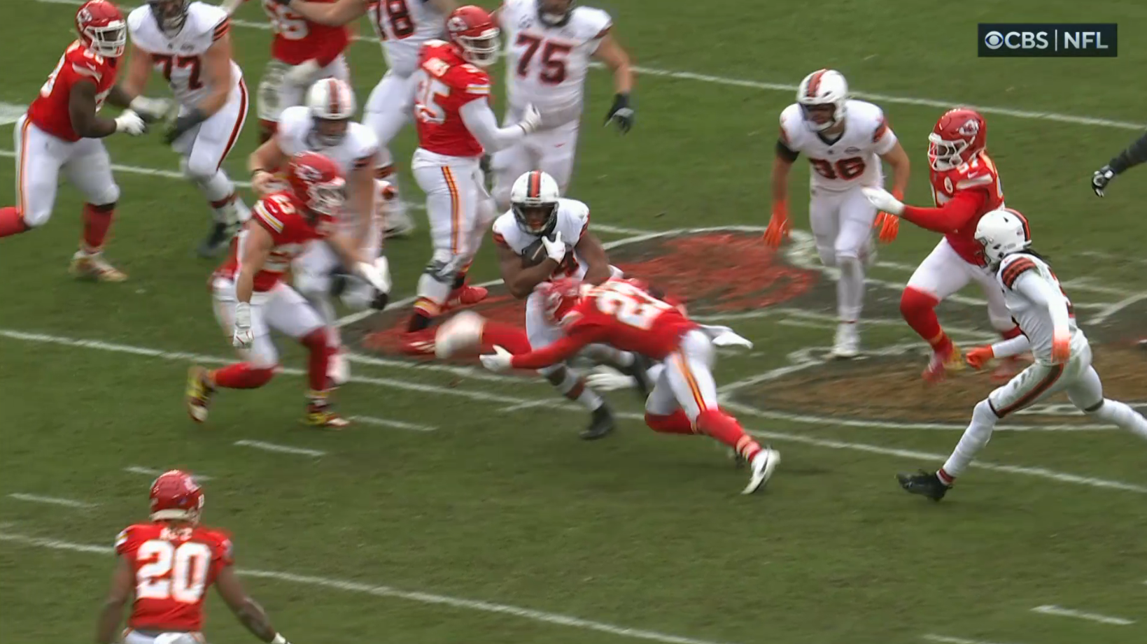 Chiefs DB Chamarri Conner makes a tackle in Week 15 vs. the Browns.